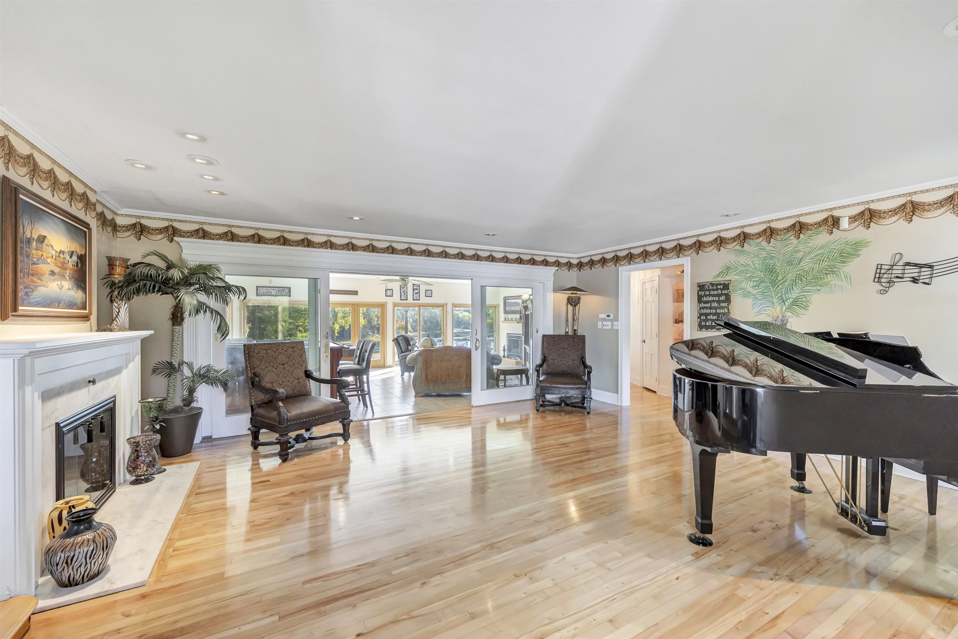 Property photo 25
