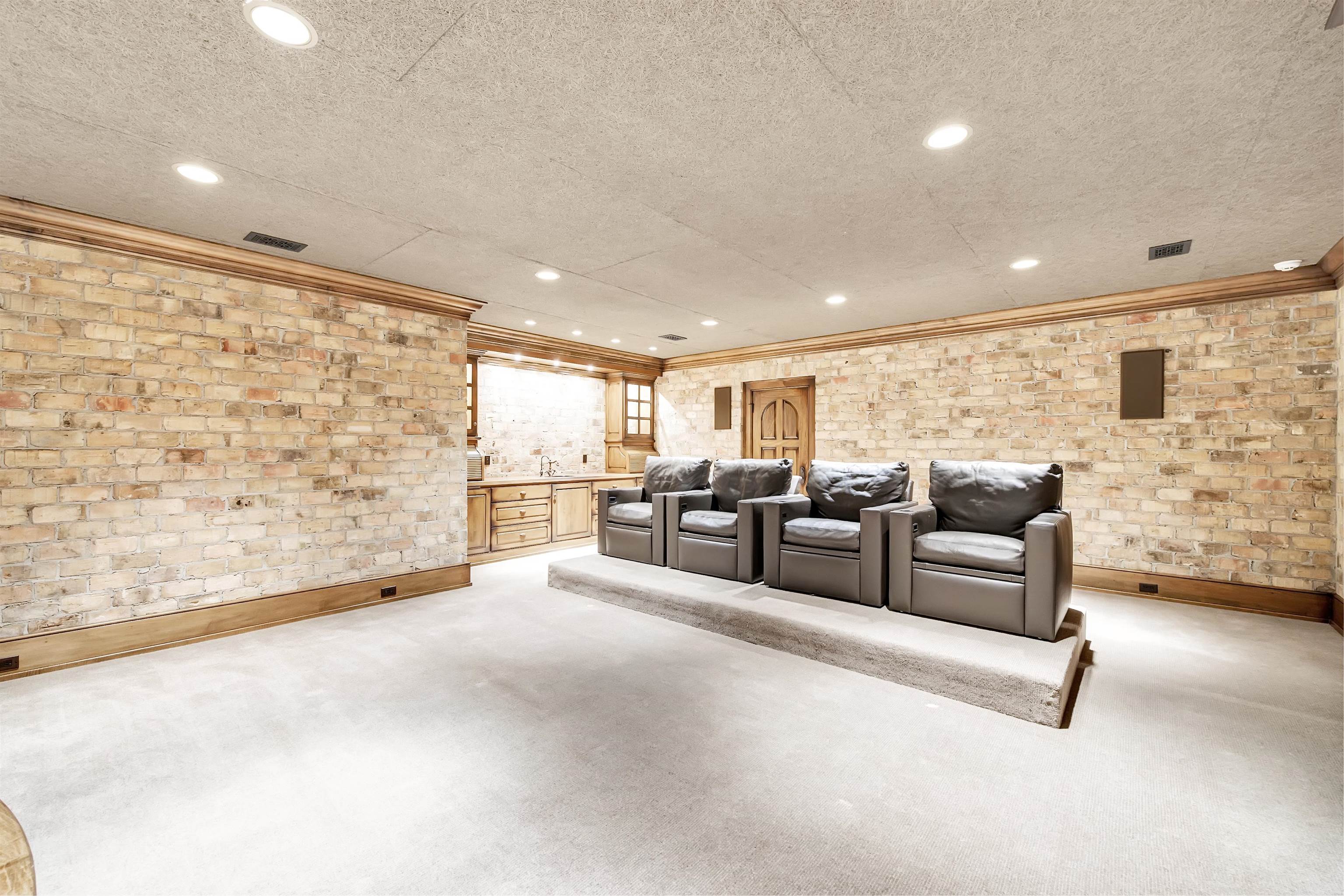 Property photo 57