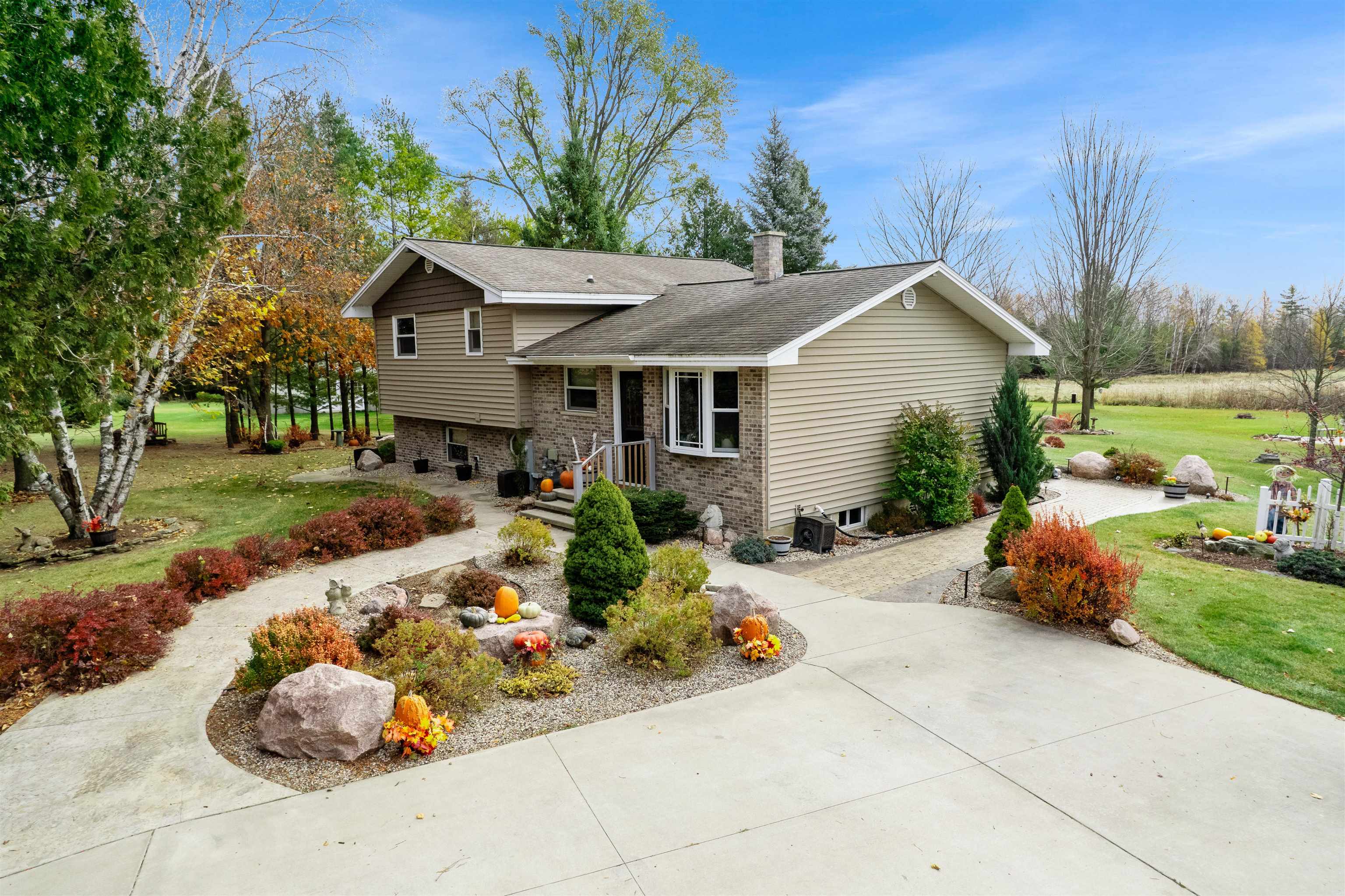 Property photo 32