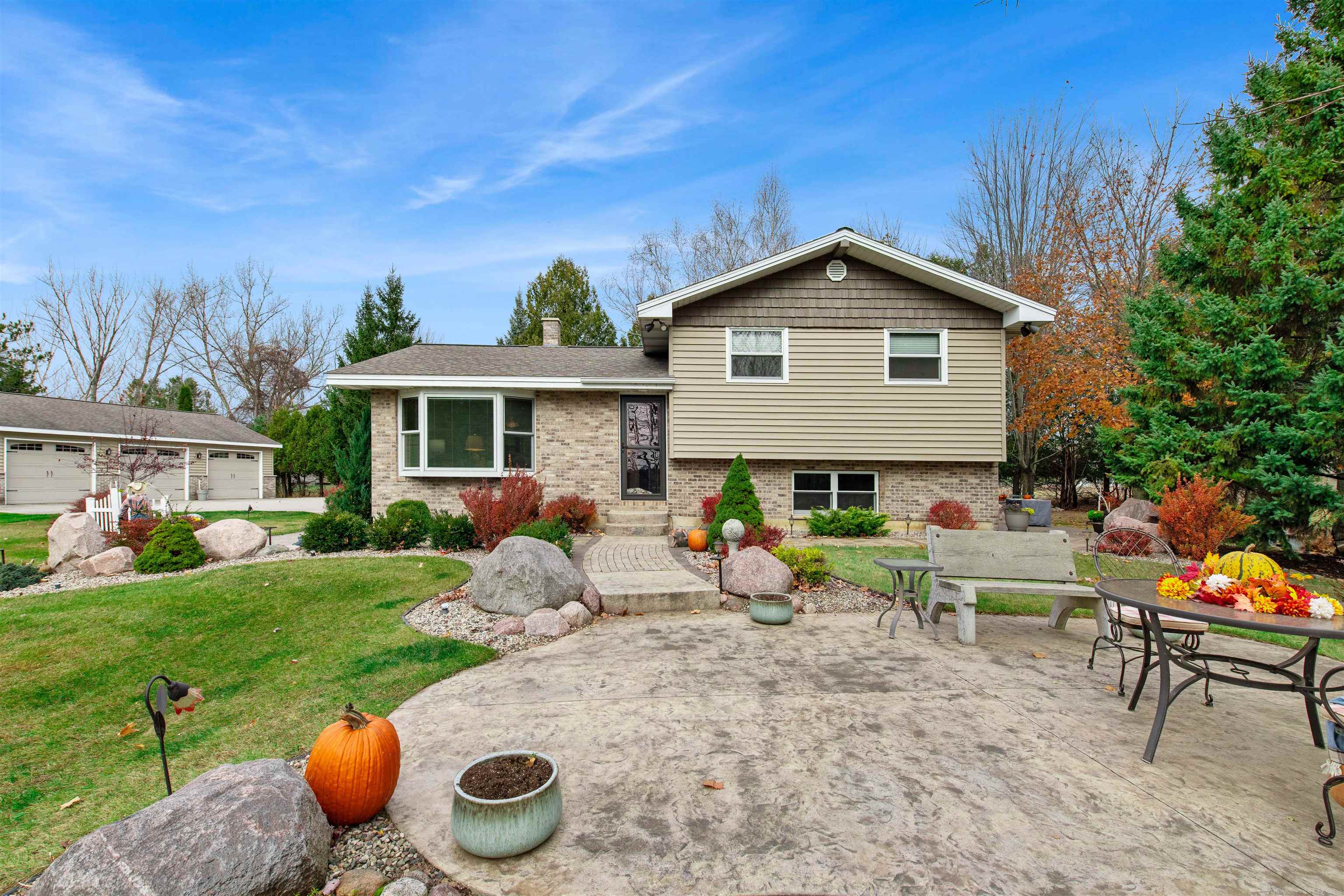 Property photo 33