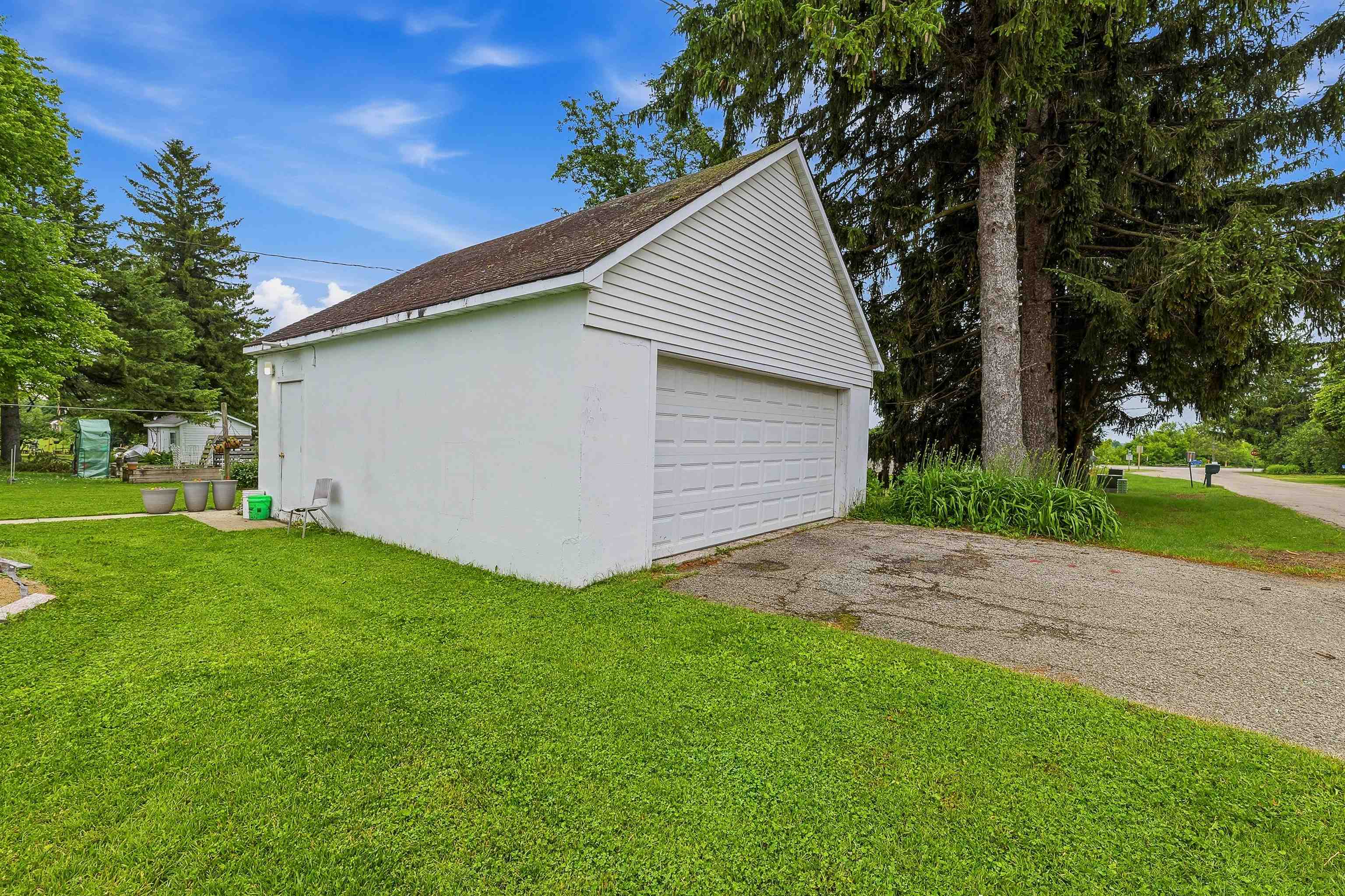 Property photo 68