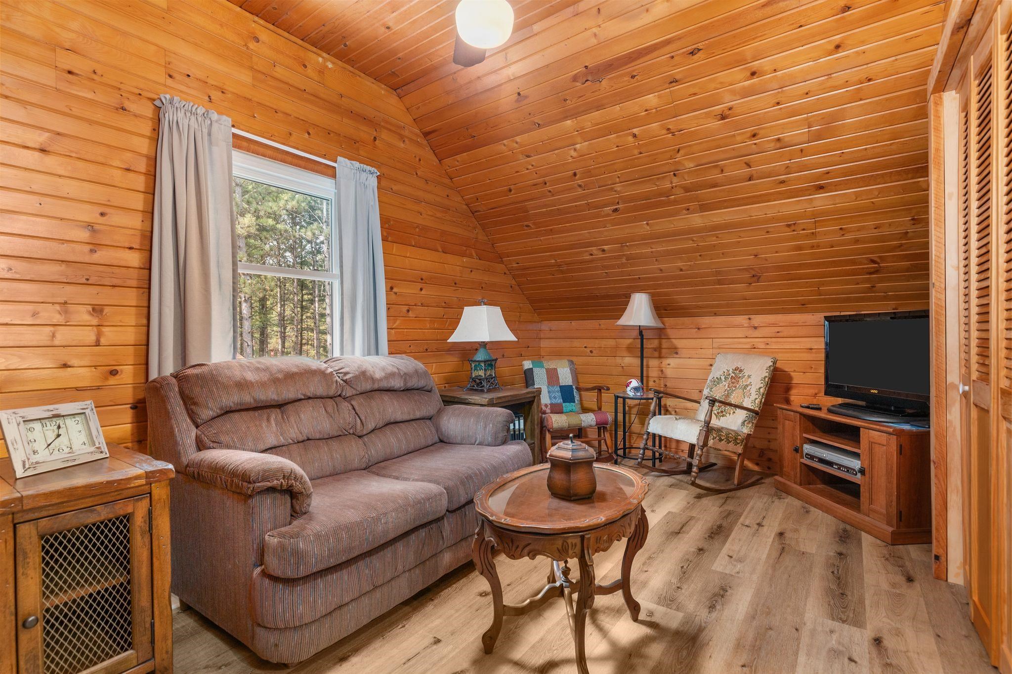 Property photo 28