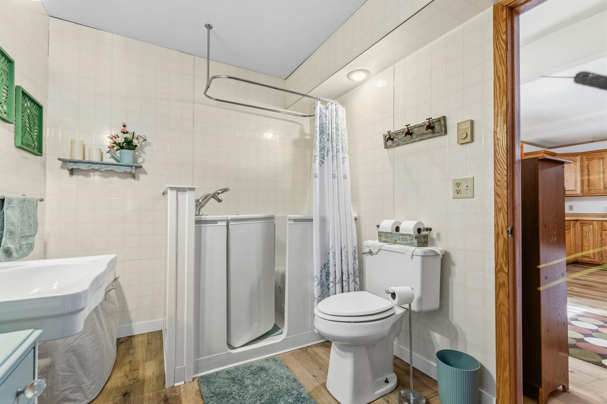Property photo 33
