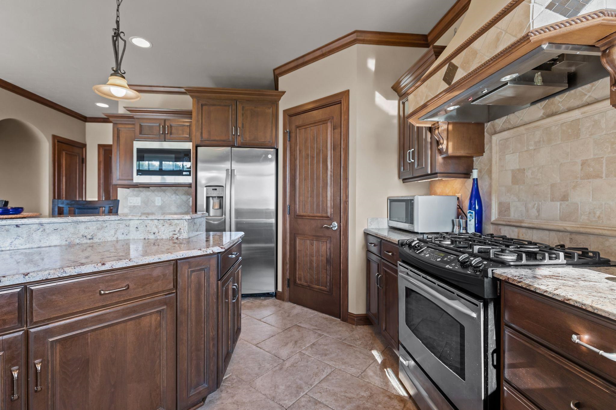 Property photo 22