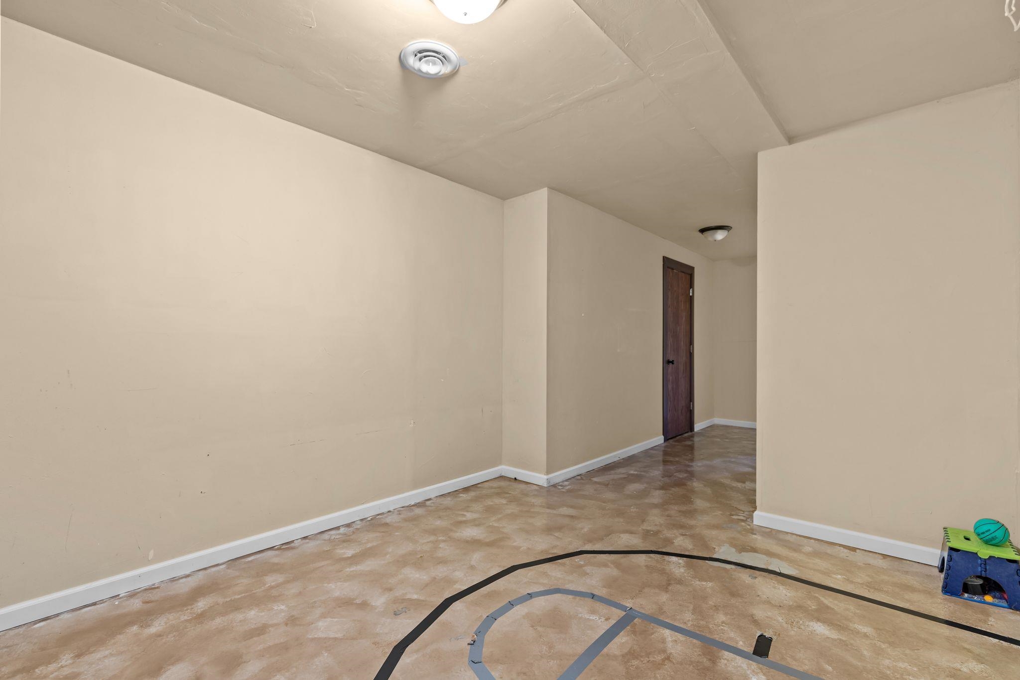 Property photo 63