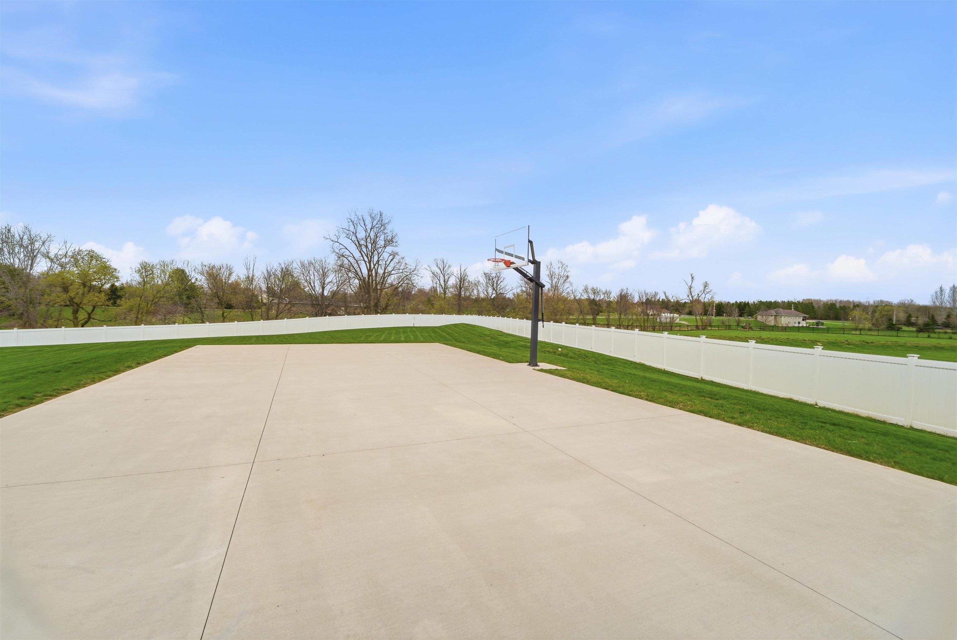 Property photo 60