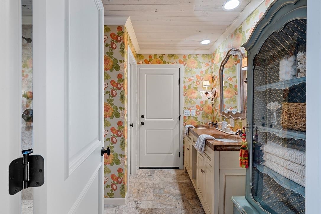Property photo 33