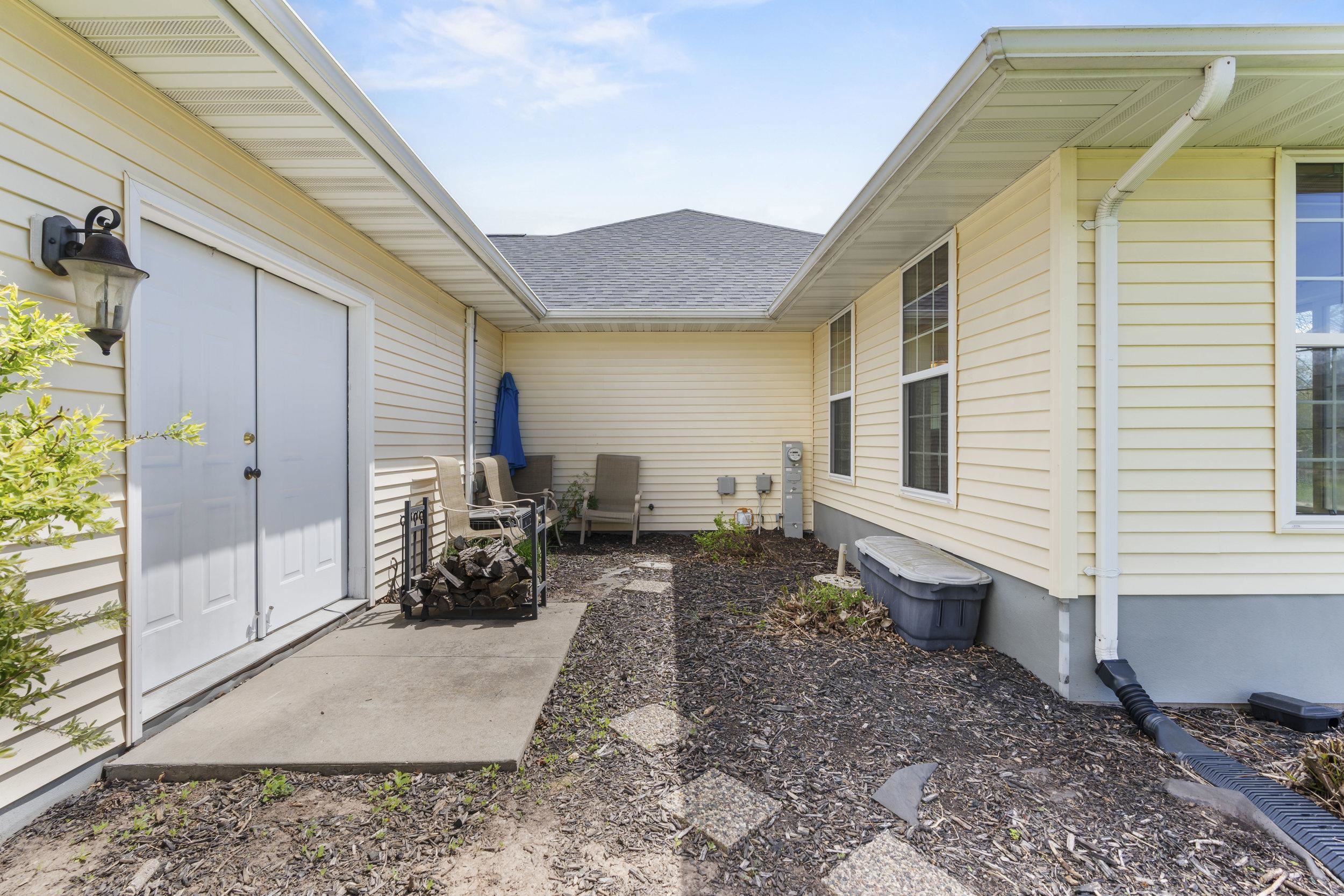Property photo 75