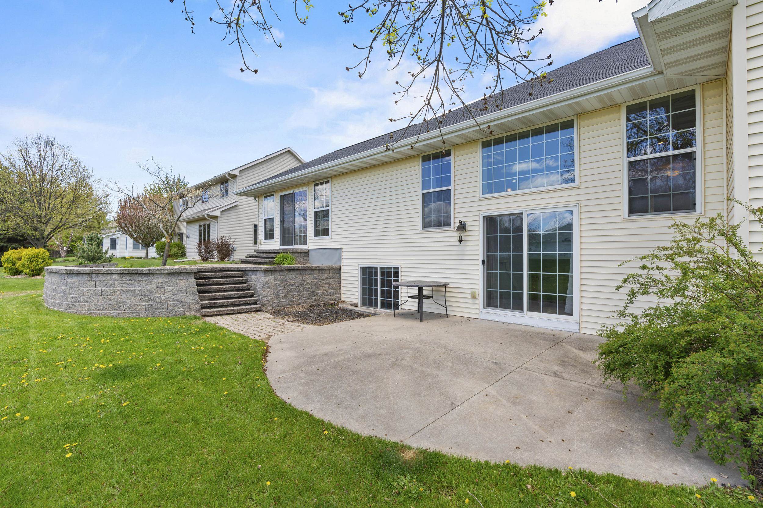 Property photo 64