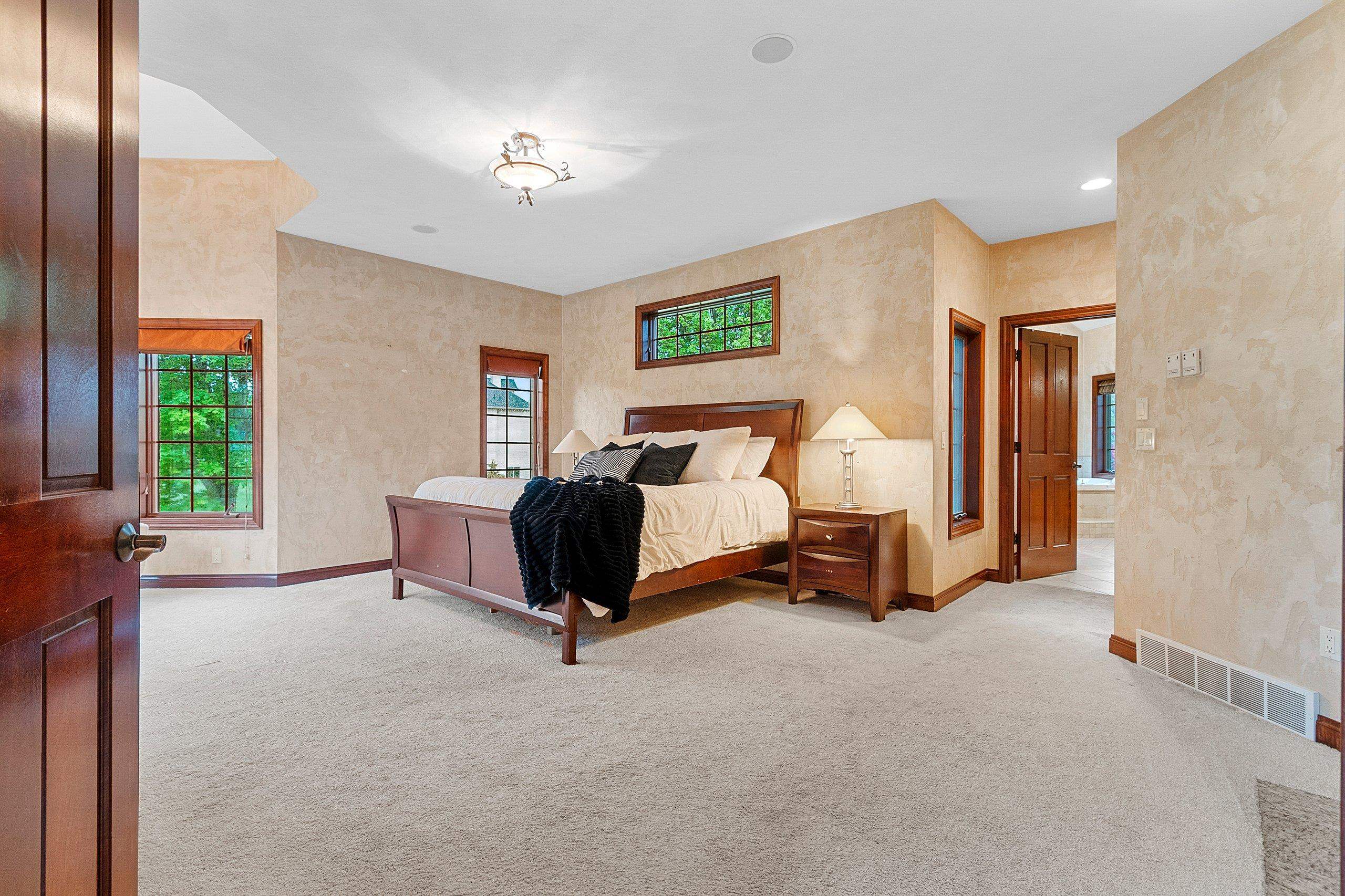 Property photo 35