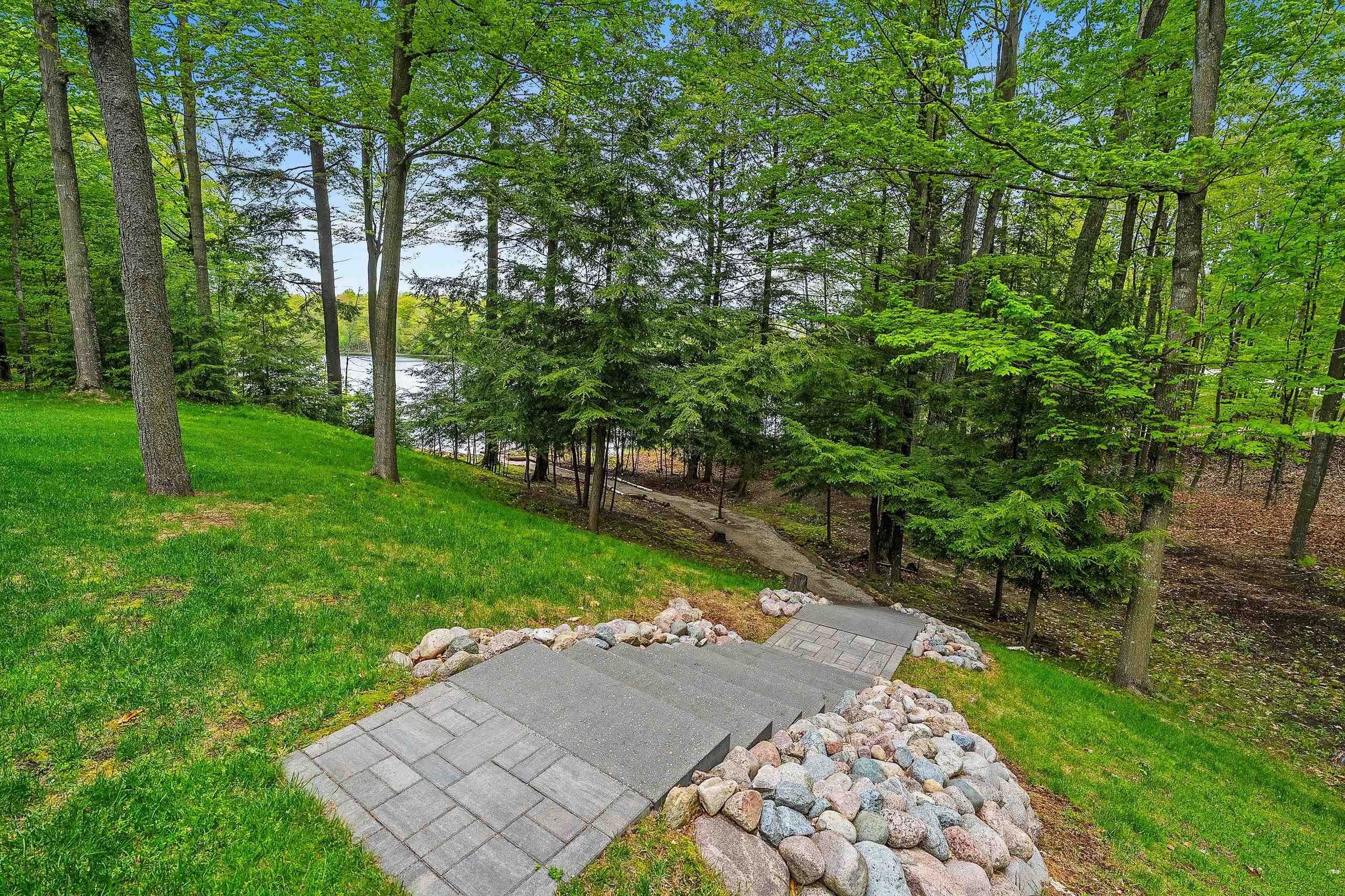 Property photo 73