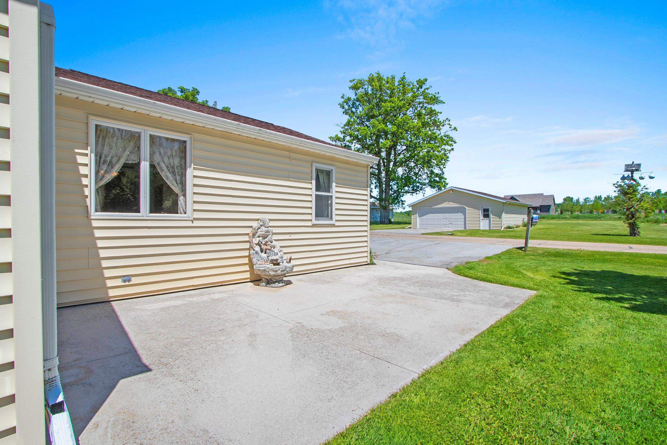 Property photo 42