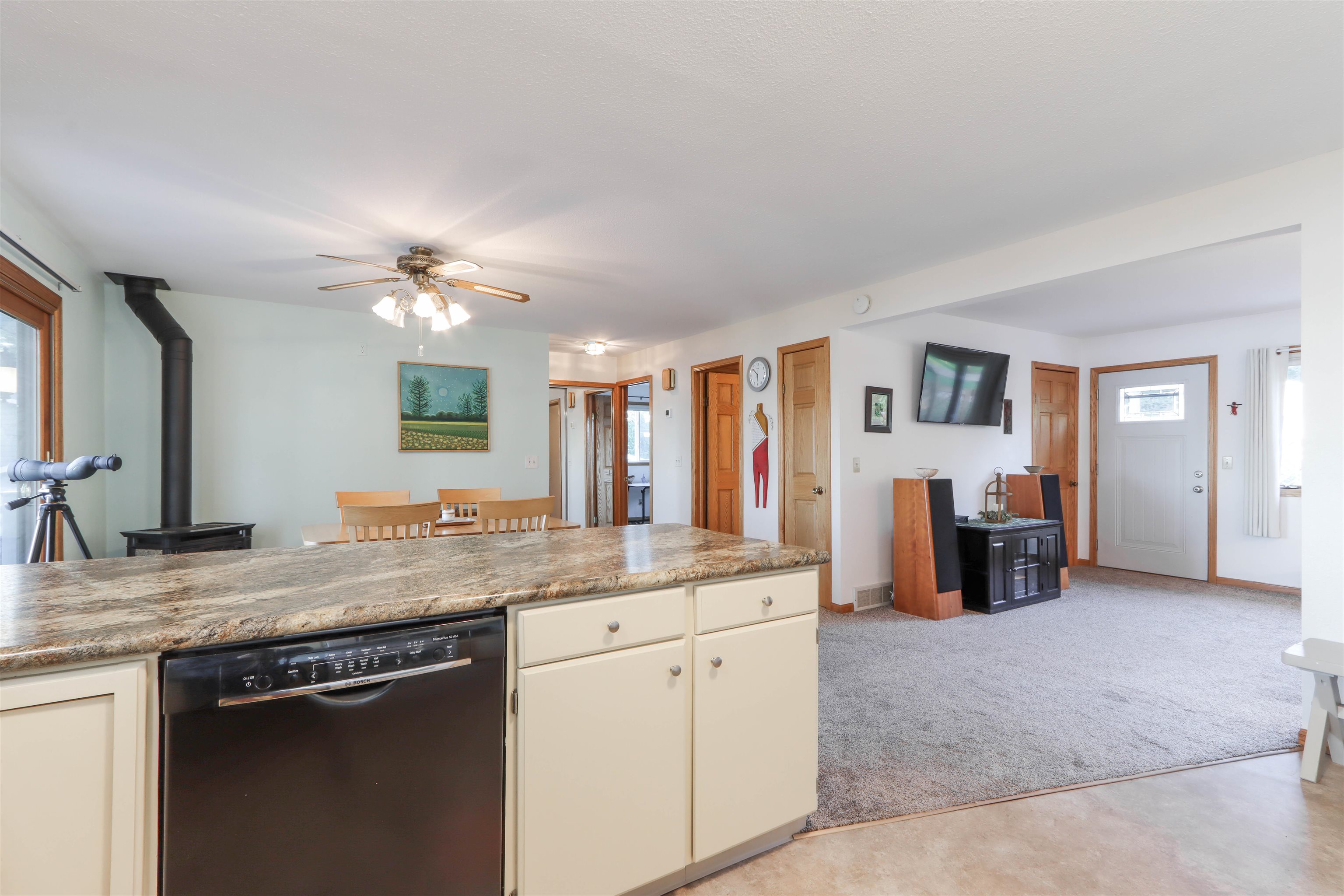 Property photo 33