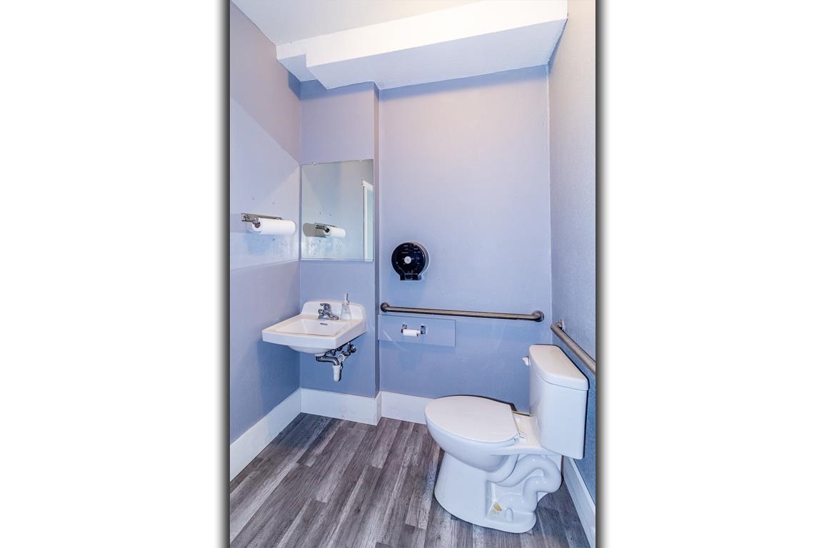 Property photo 42