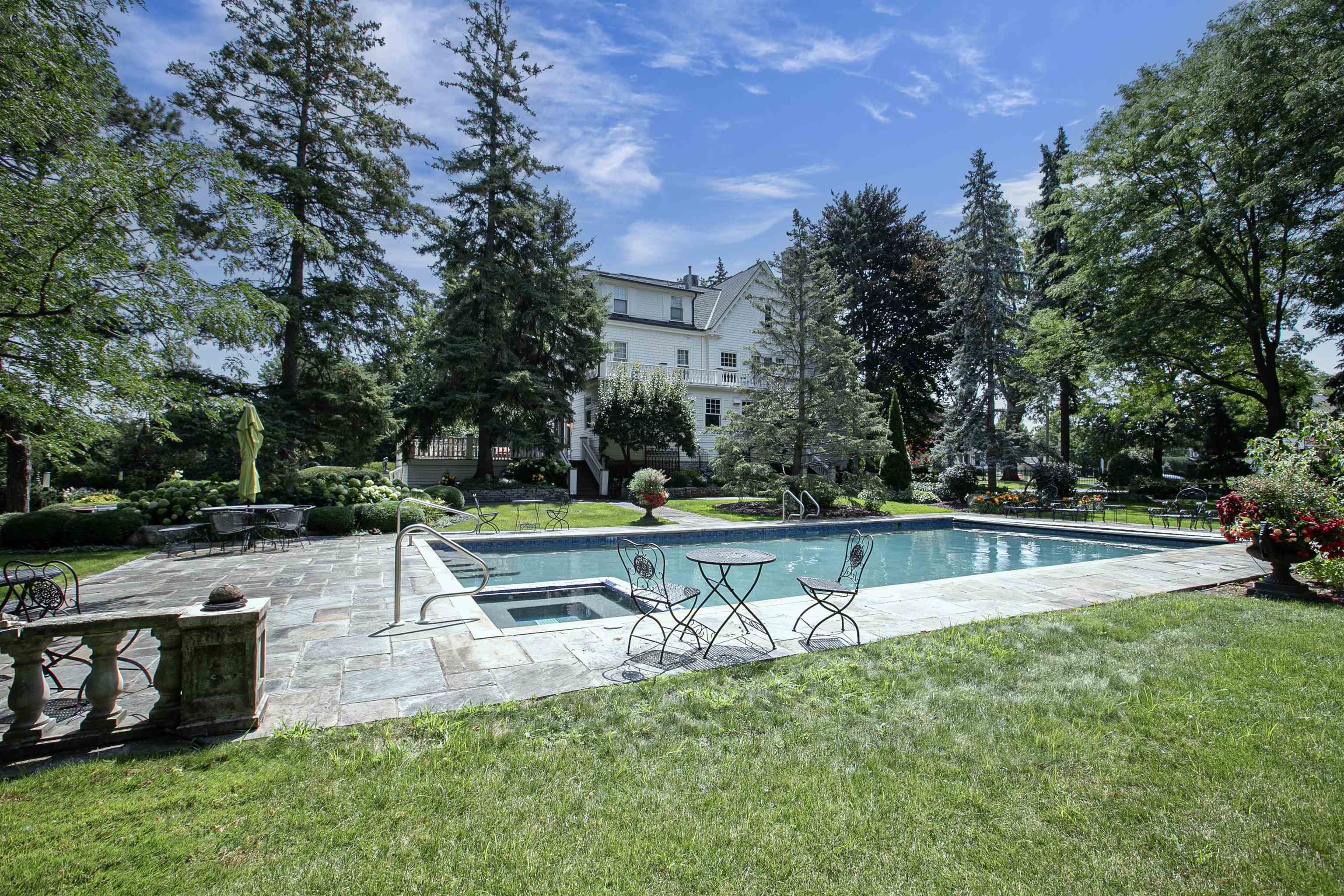 Property photo 24