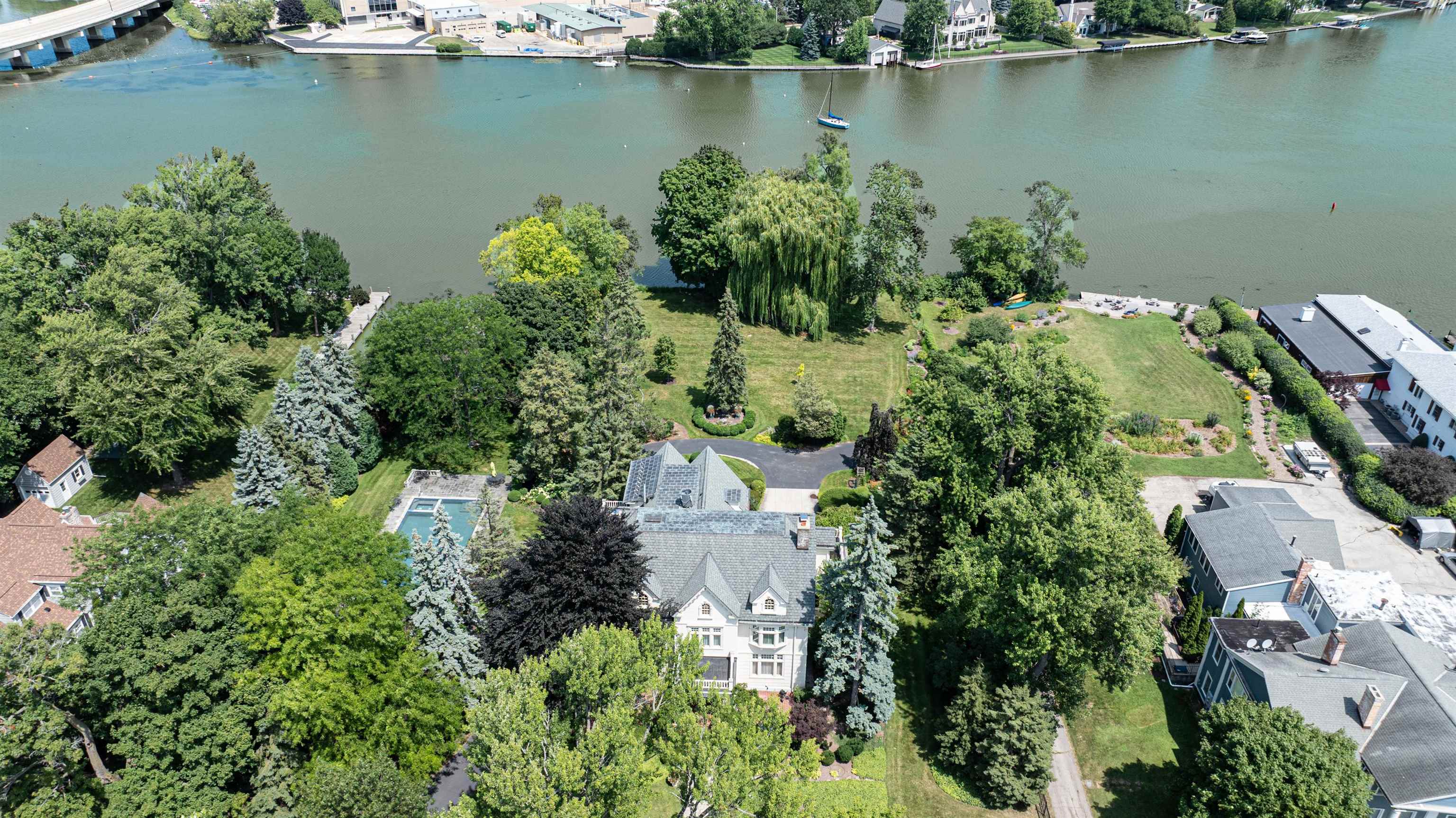Property photo 28