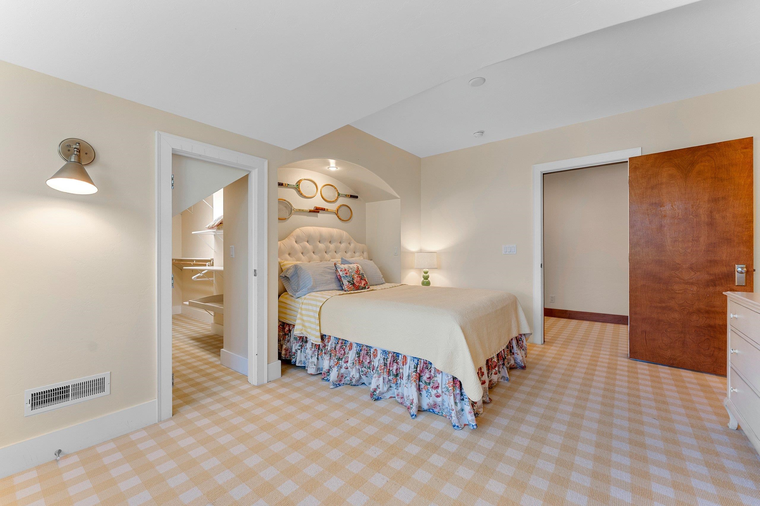 Property photo 60
