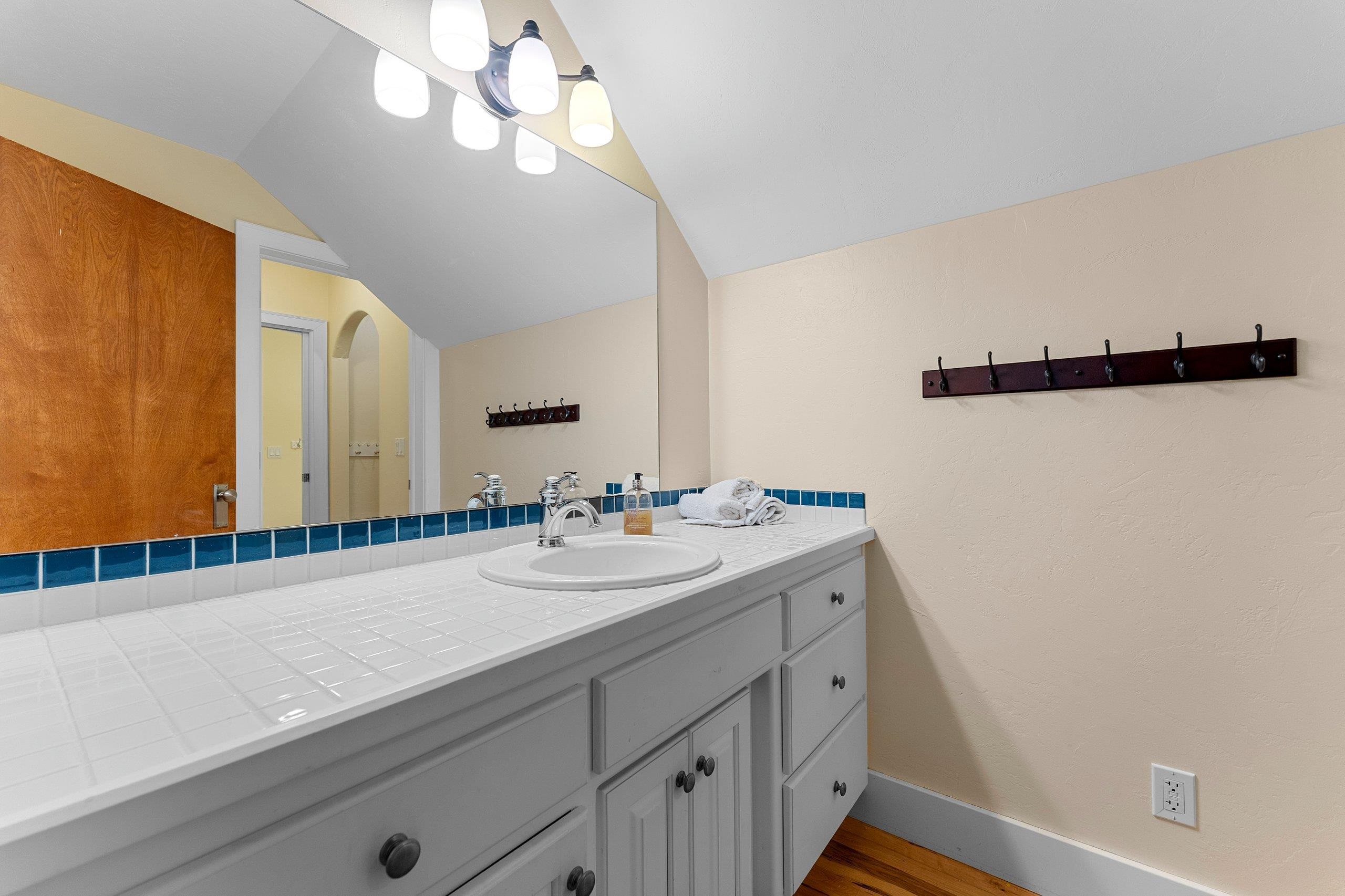 Property photo 64