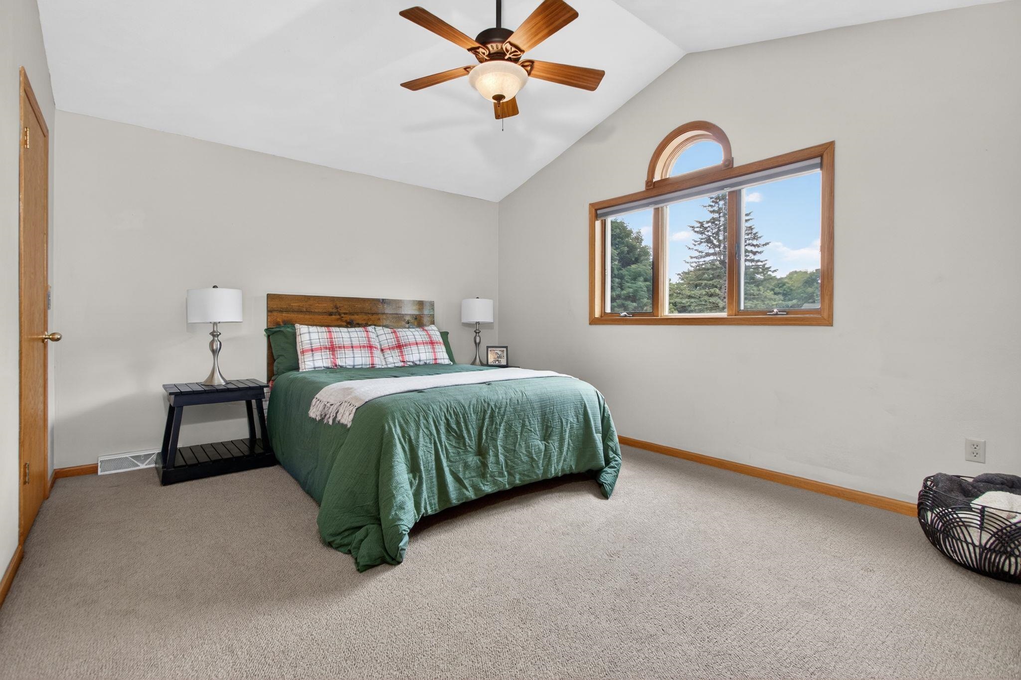Property photo 44