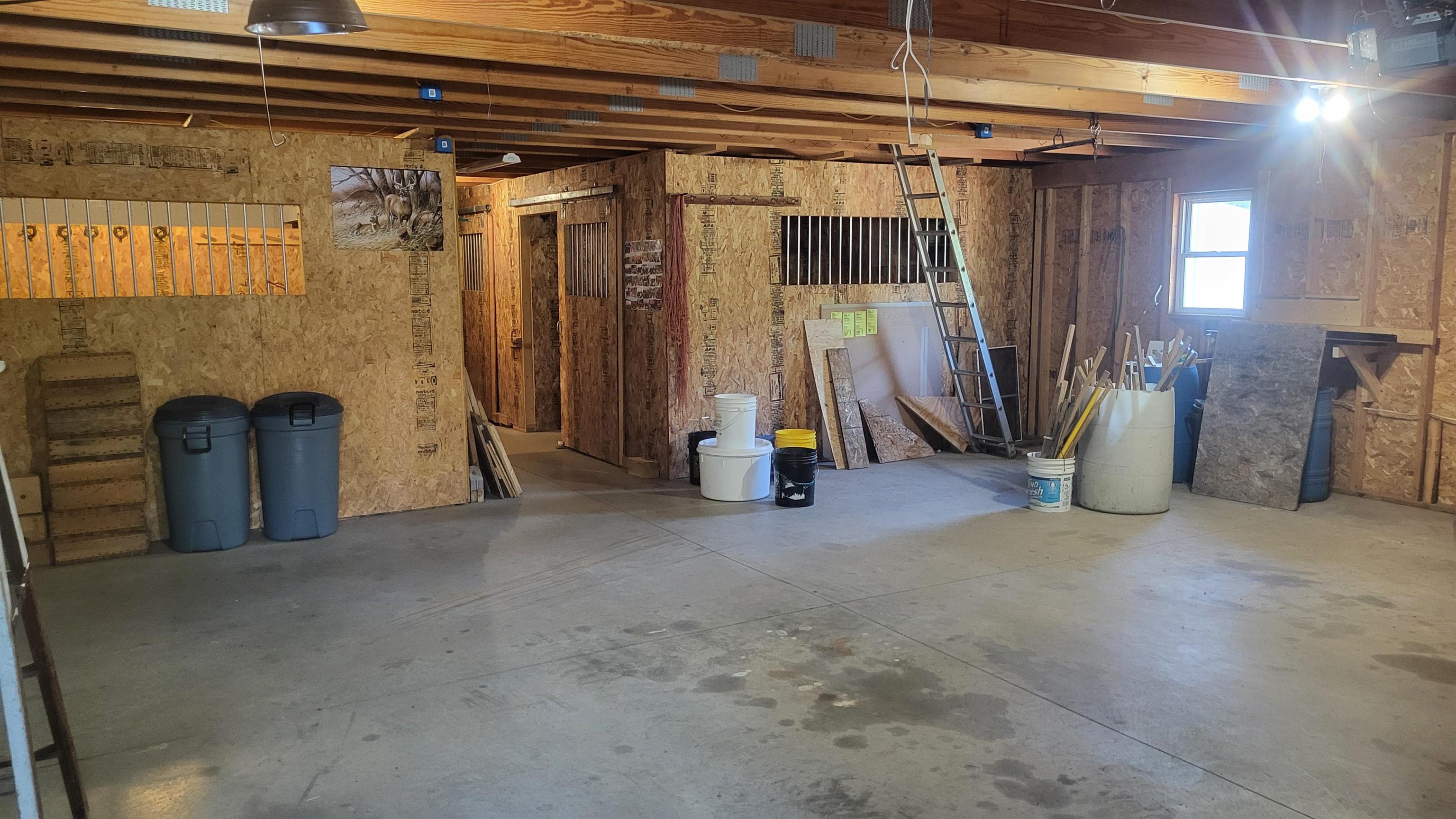 Property photo 33