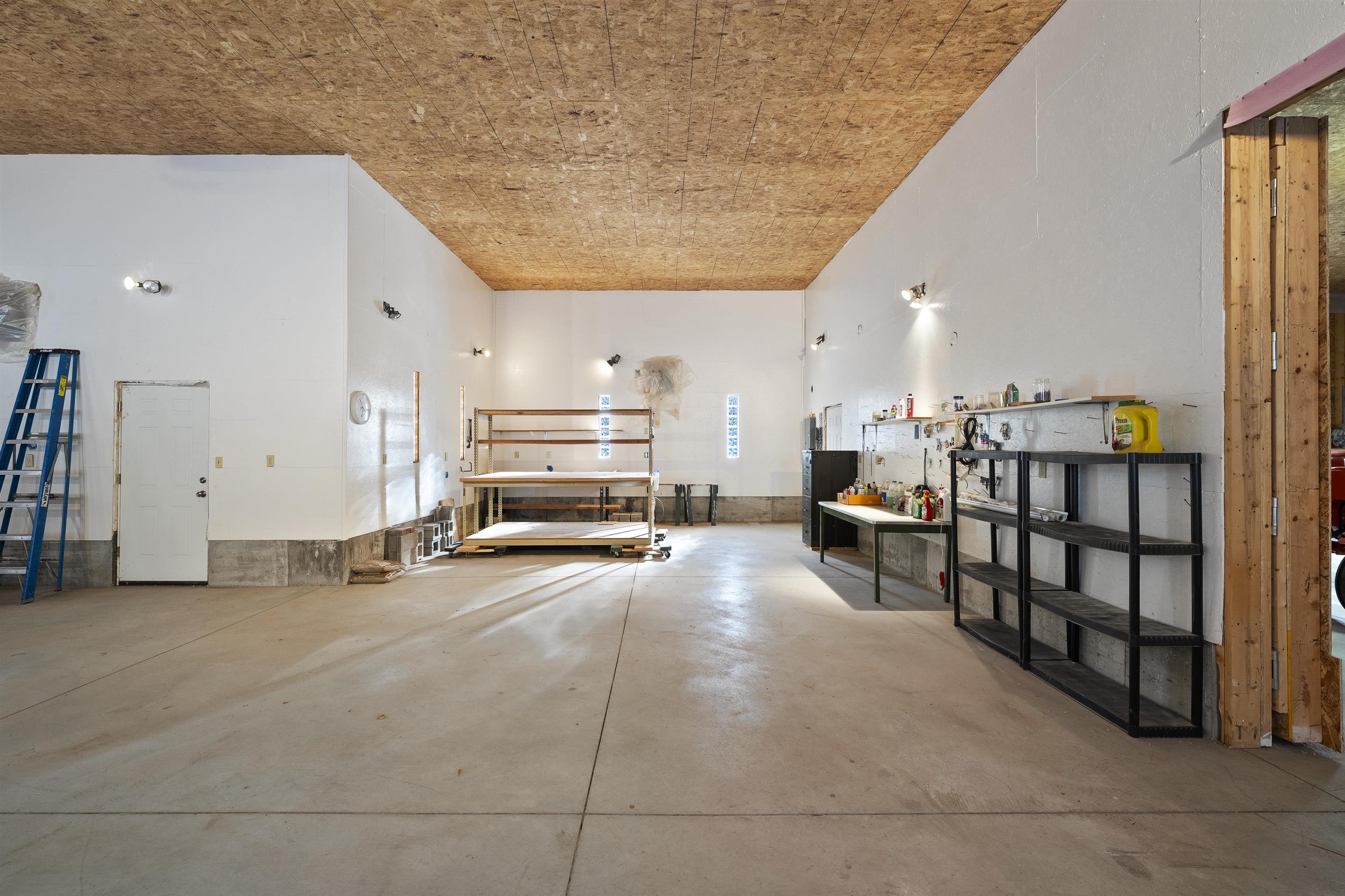 Property photo 35