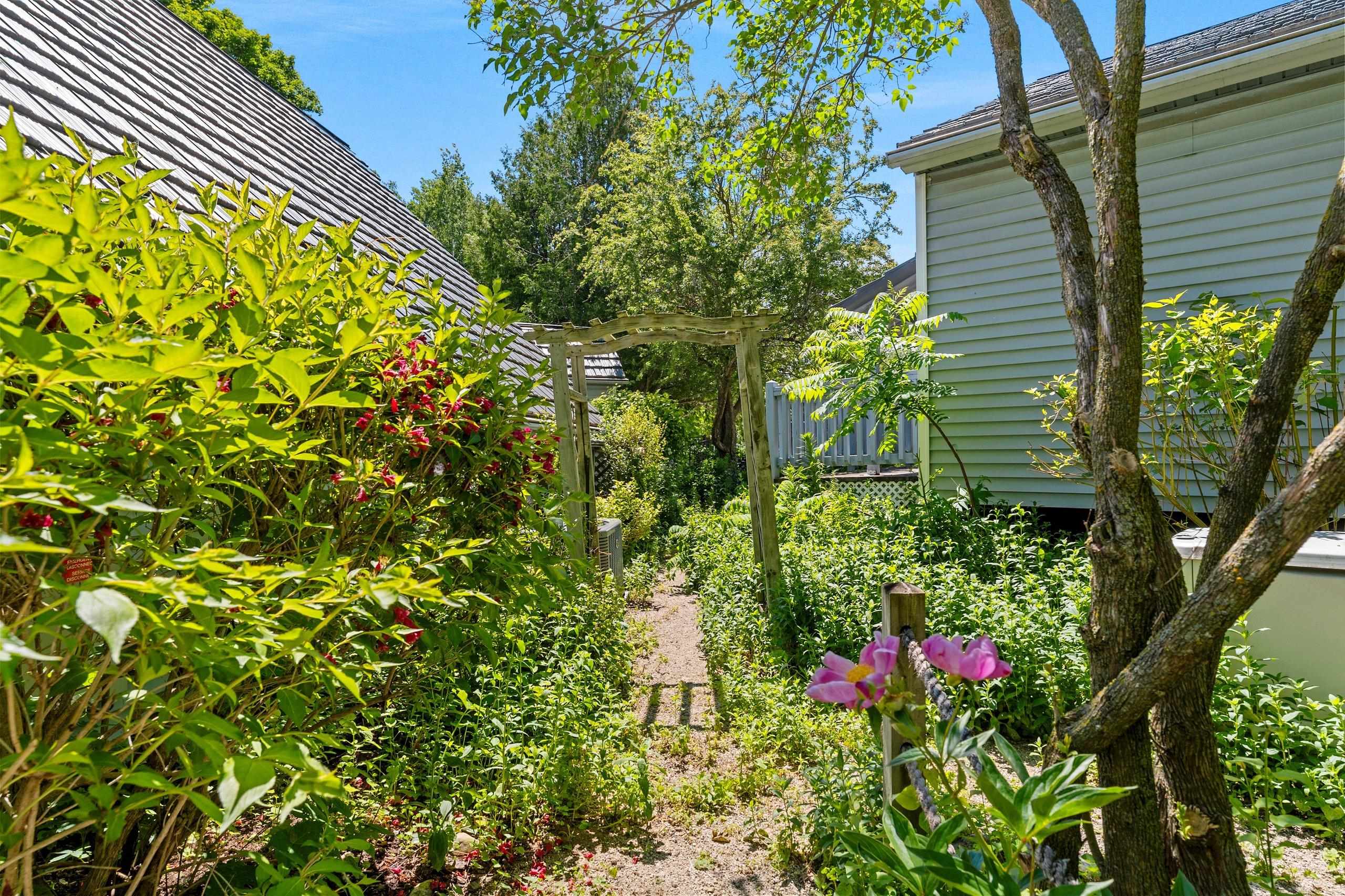 Property photo 61