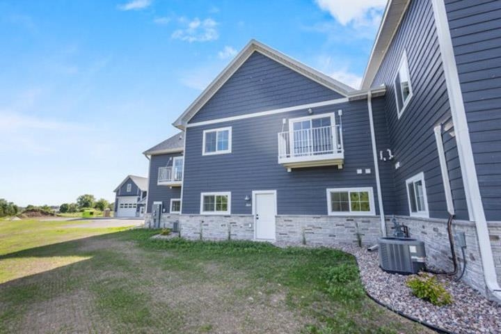 Property photo 38