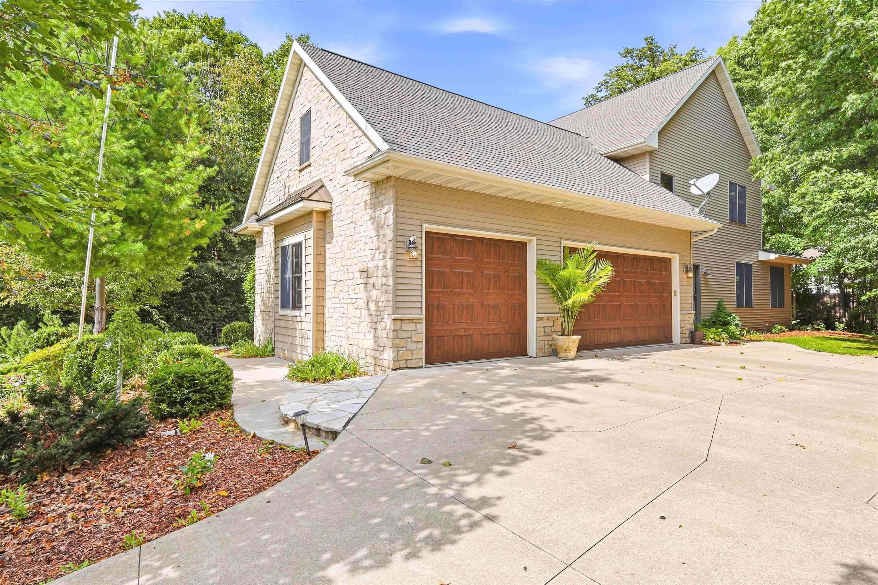 Property photo 46