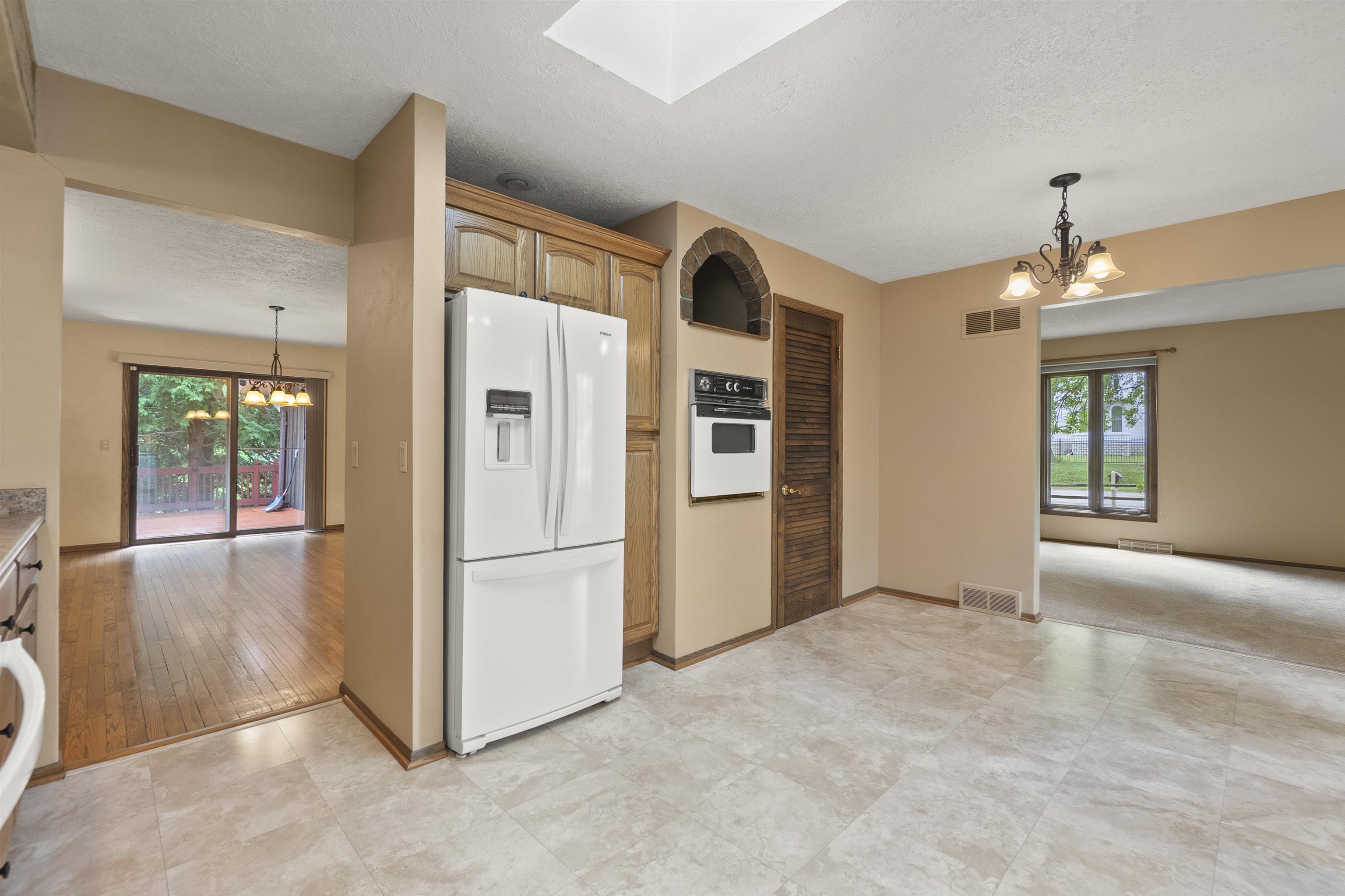 Property photo 28
