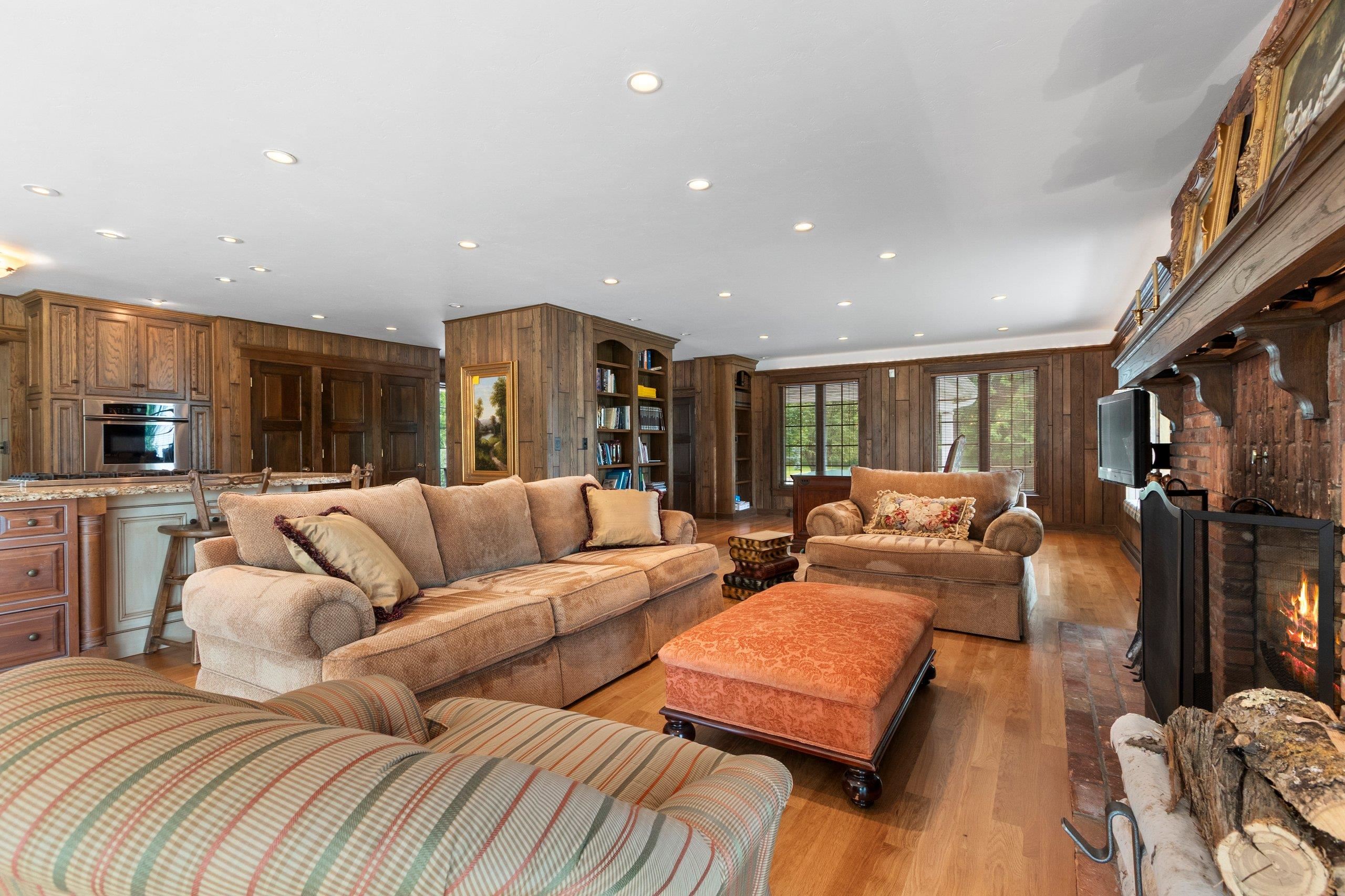Property photo 33