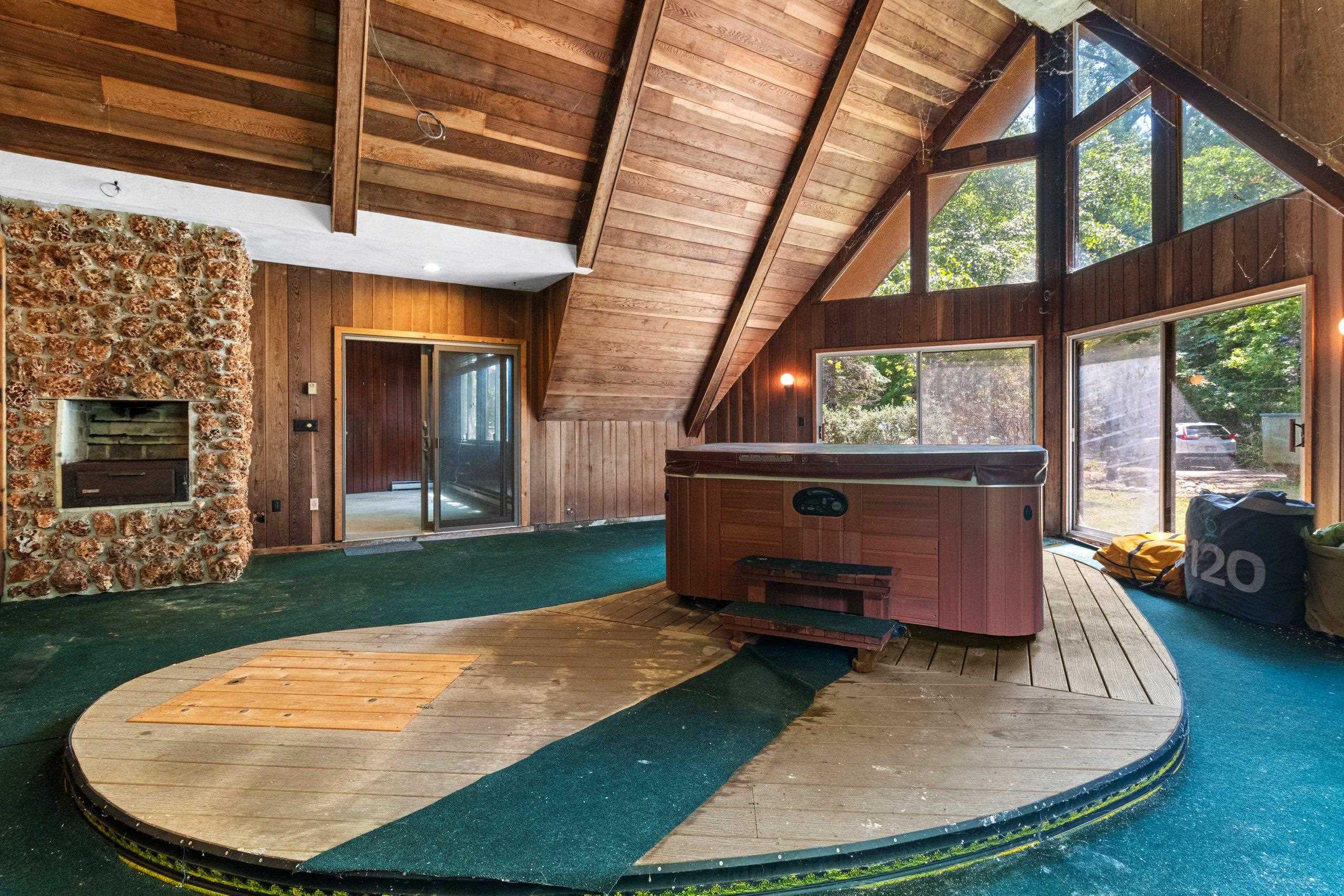 Property photo 35