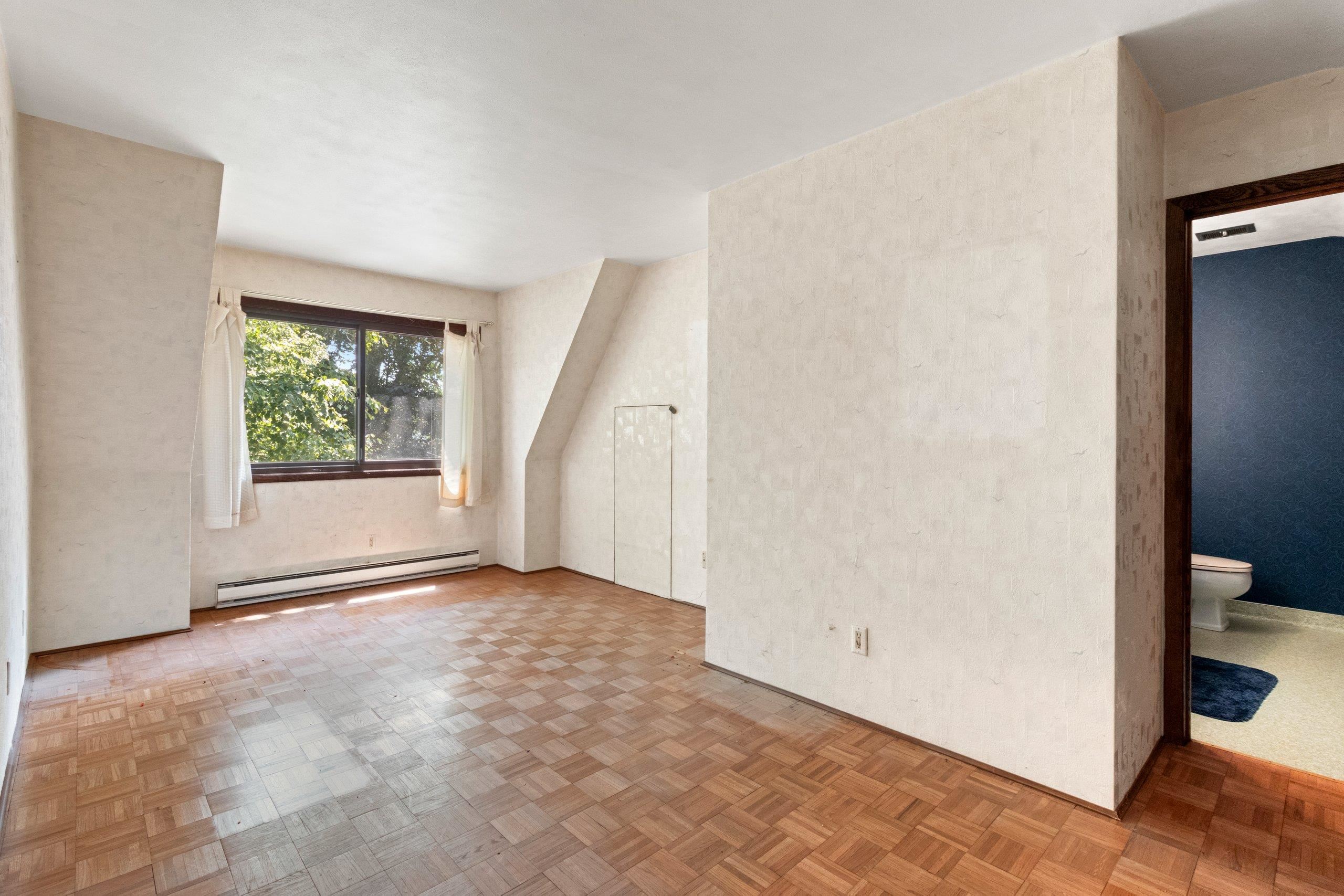 Property photo 63