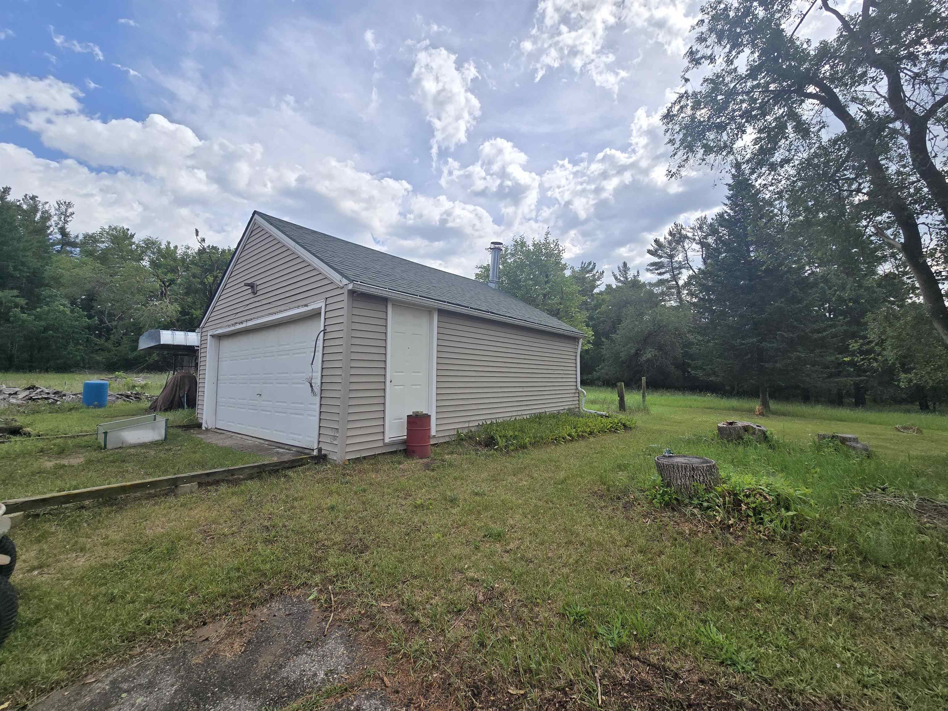 Property photo 40