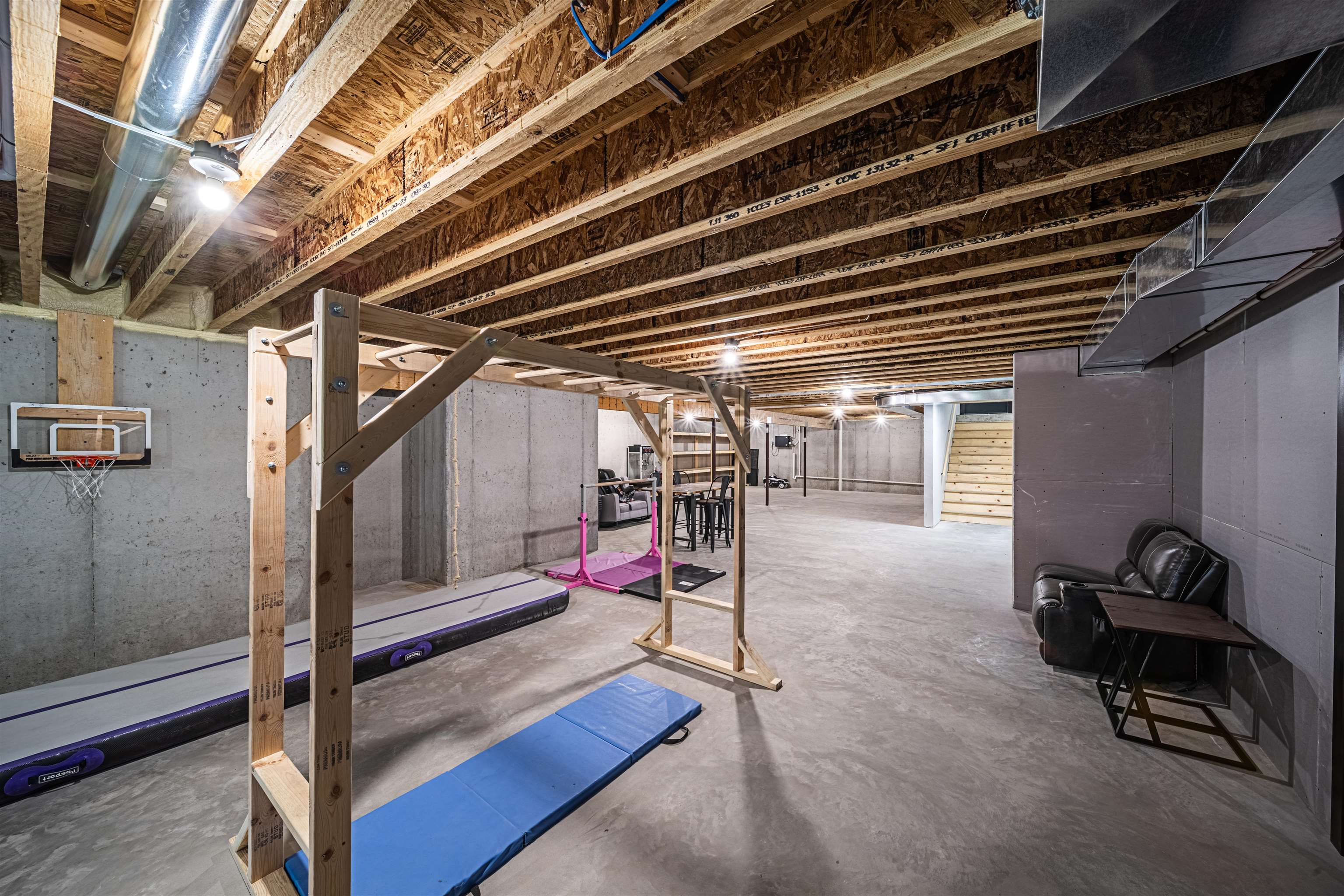 Property photo 37