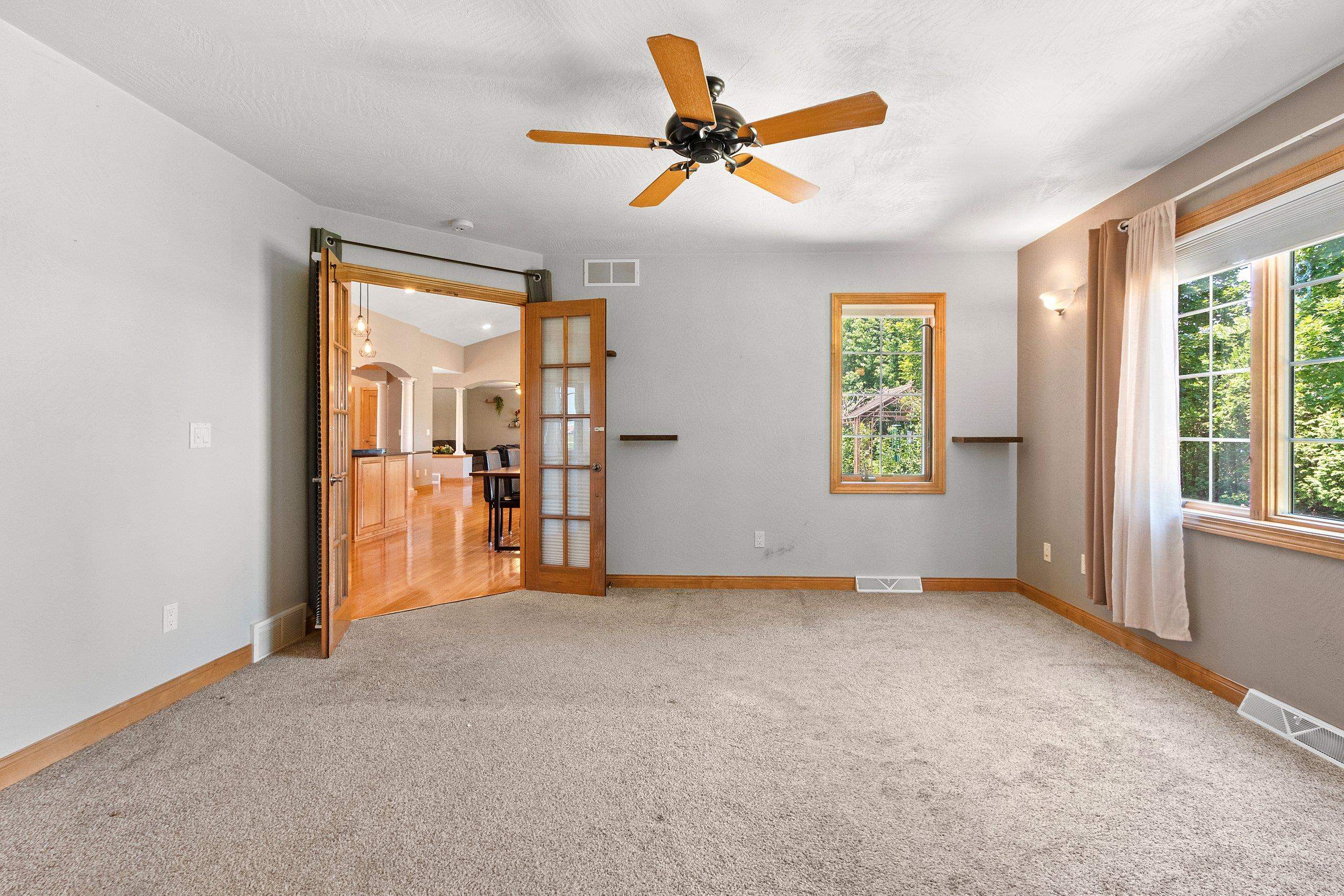 Property photo 43