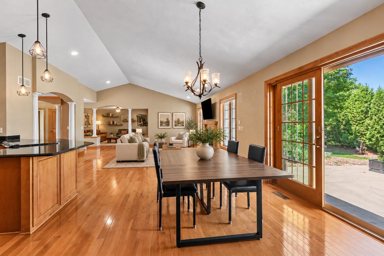 Property photo 25