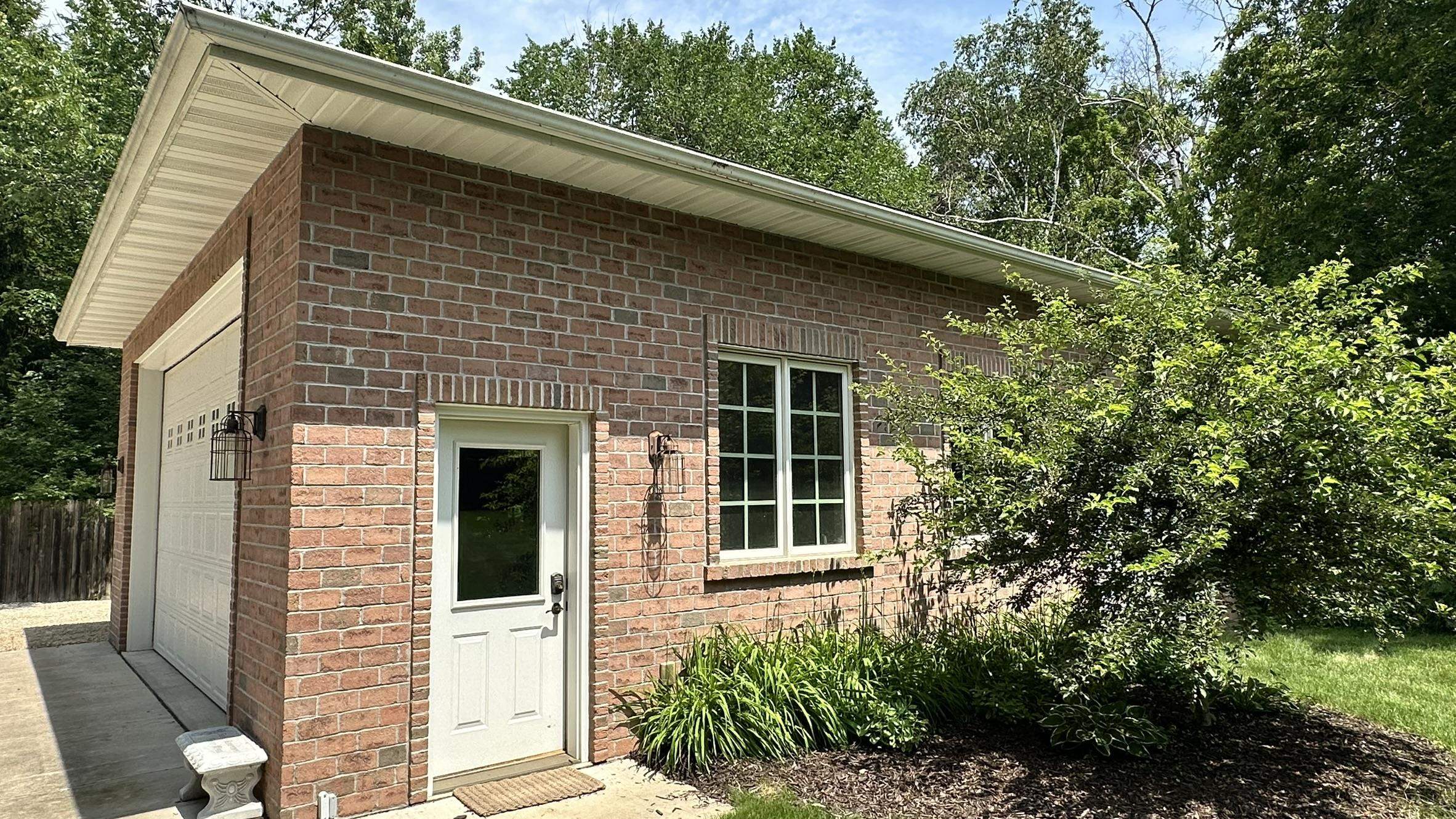 Property photo 38