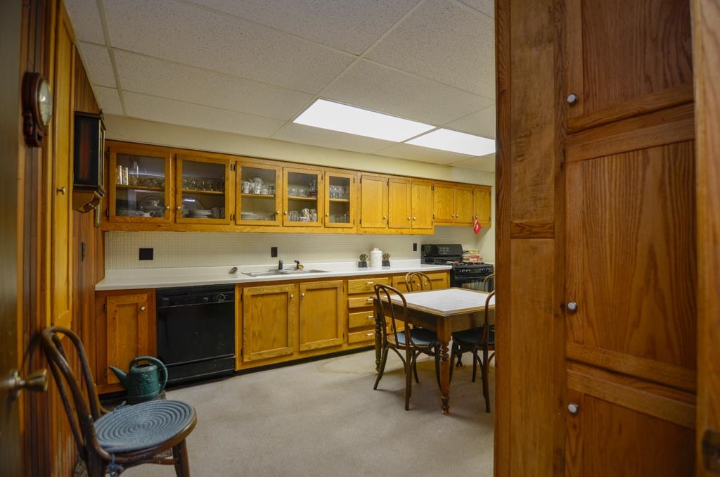 Property photo 64