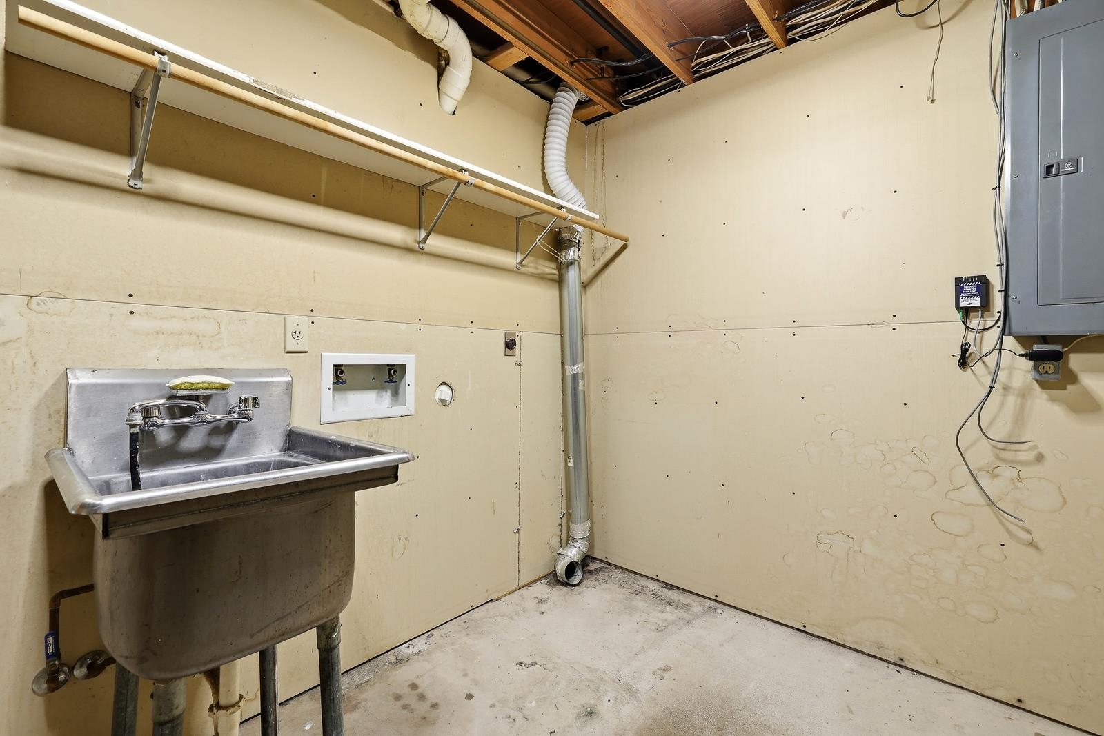Property photo 32