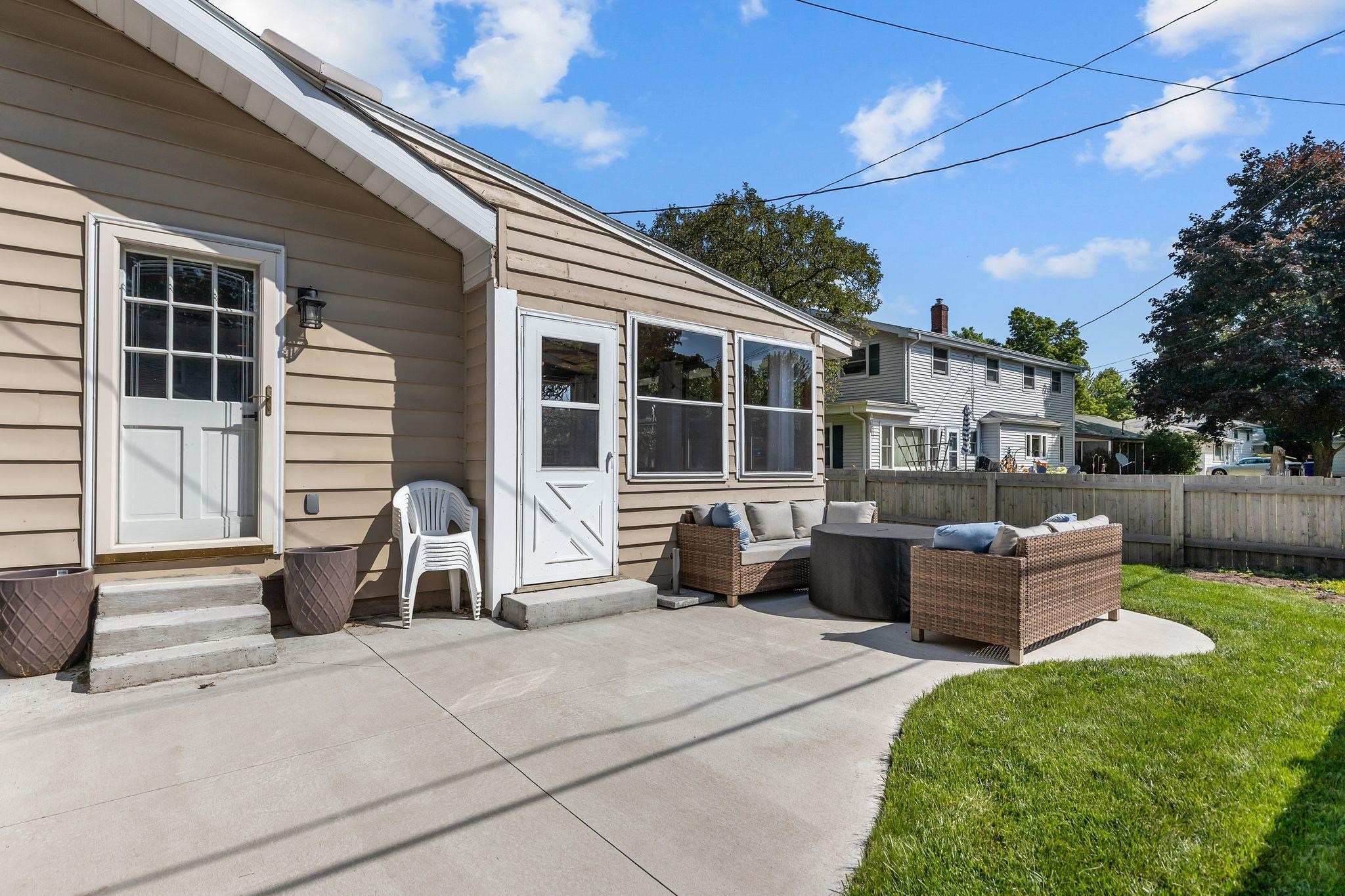 Property photo 8