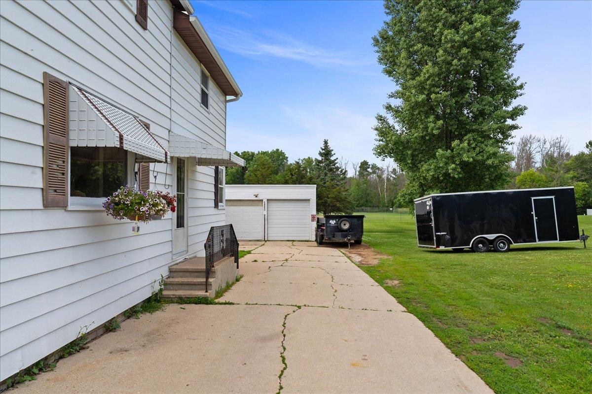 Property photo 44