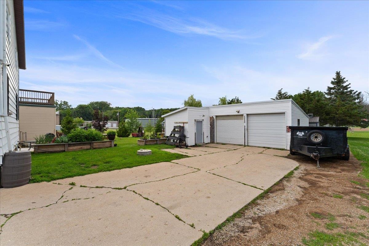 Property photo 48