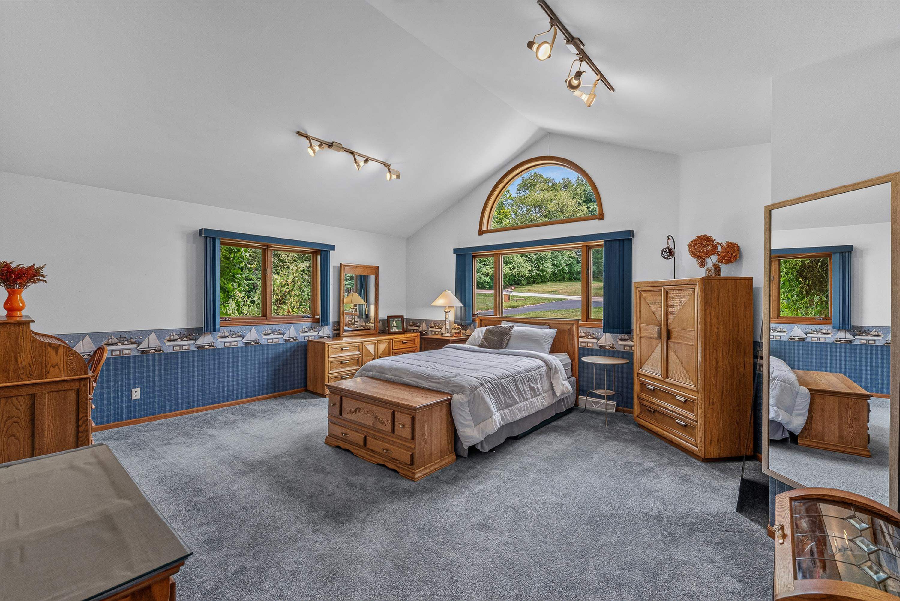 Property photo 37