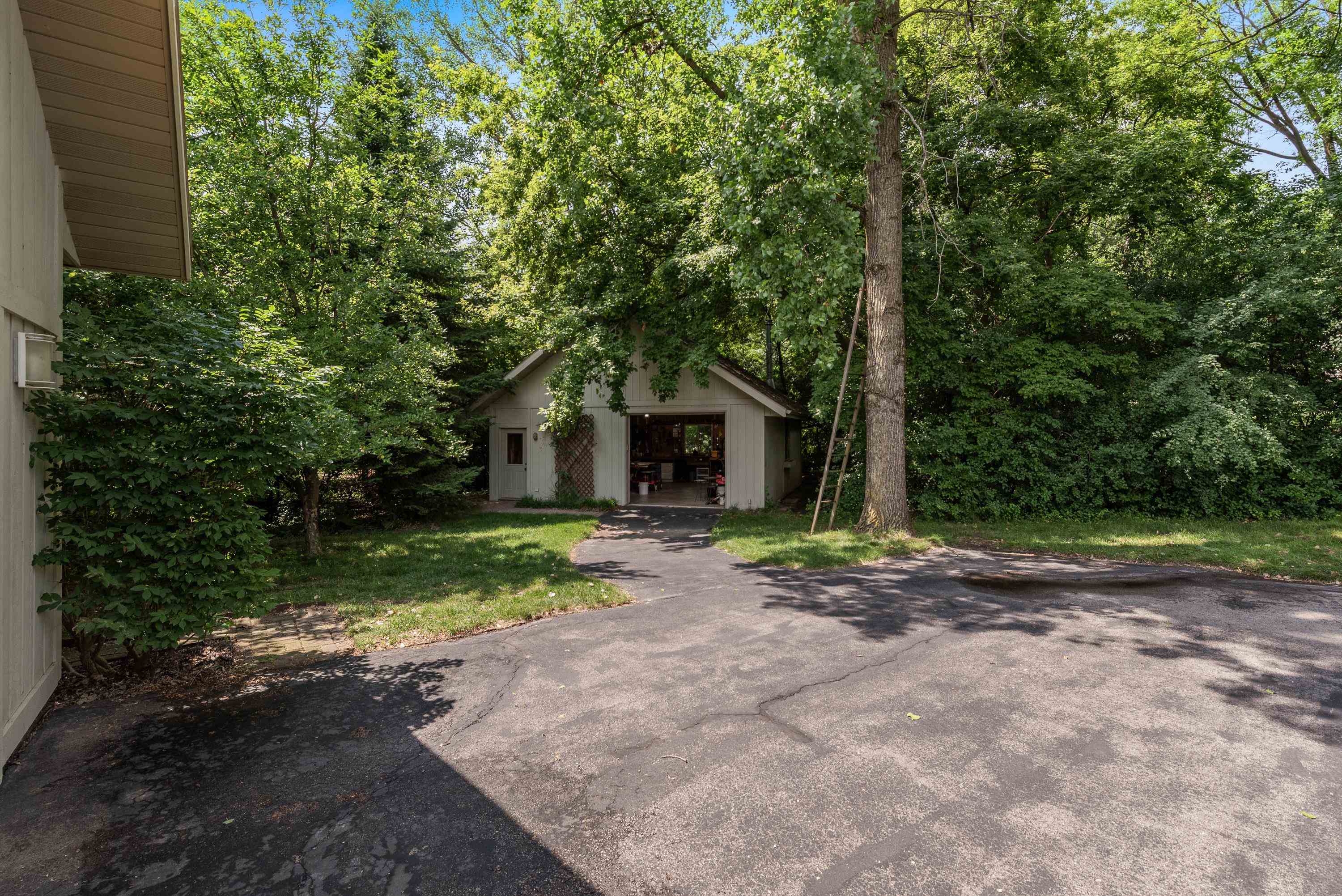Property photo 45