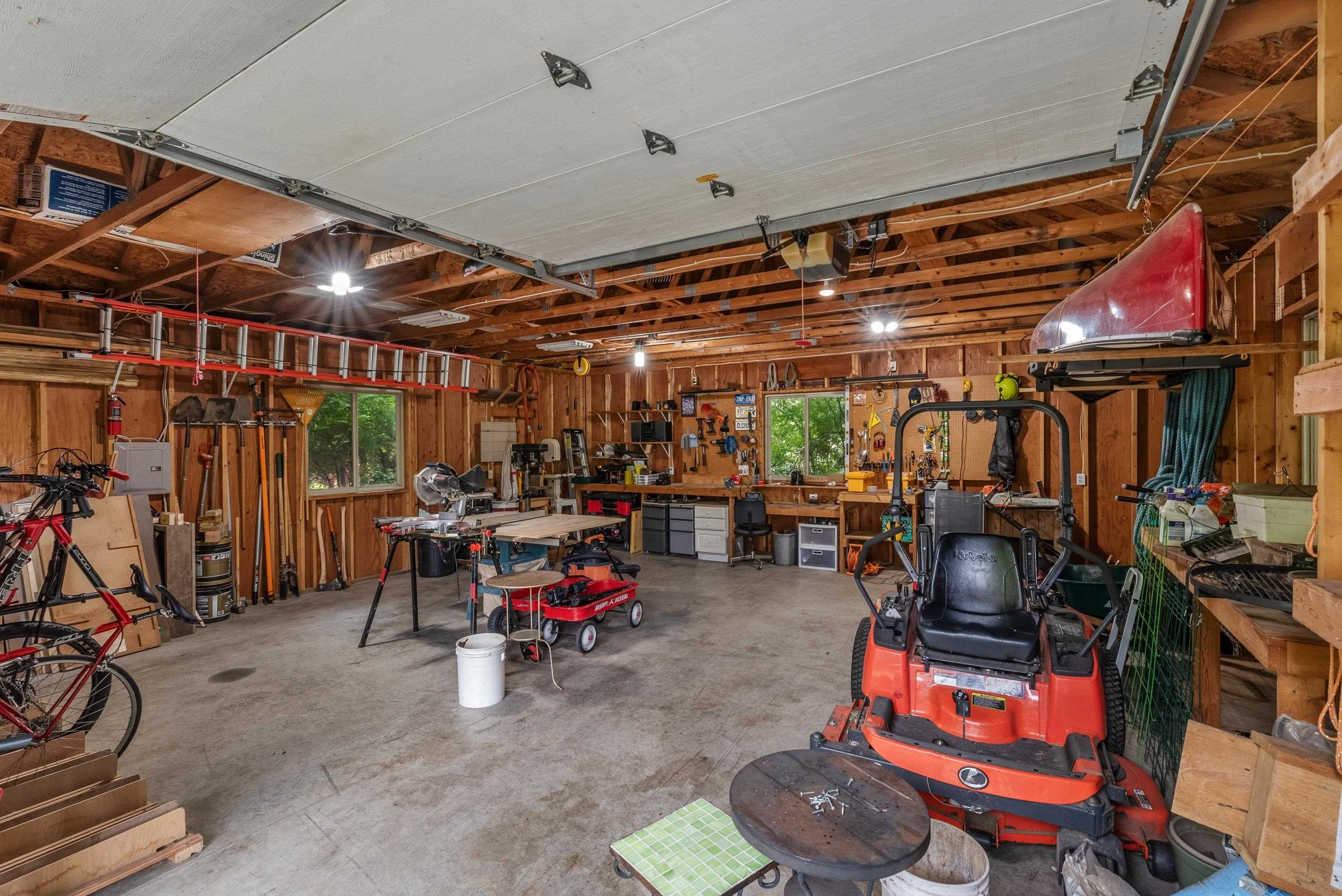 Property photo 46