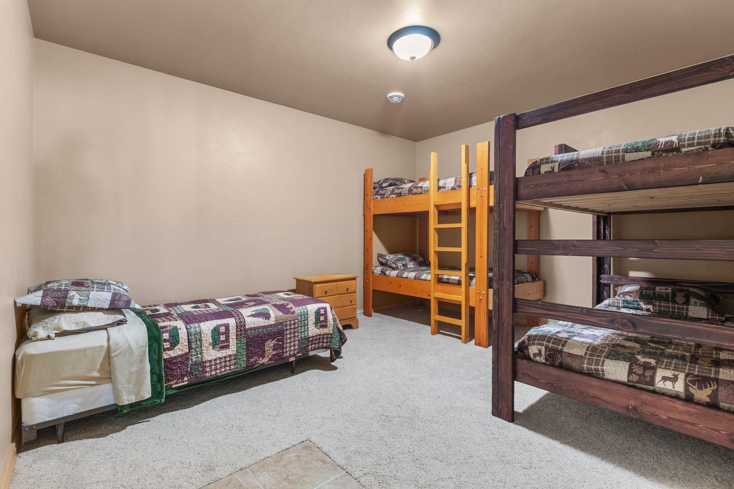 Property photo 47