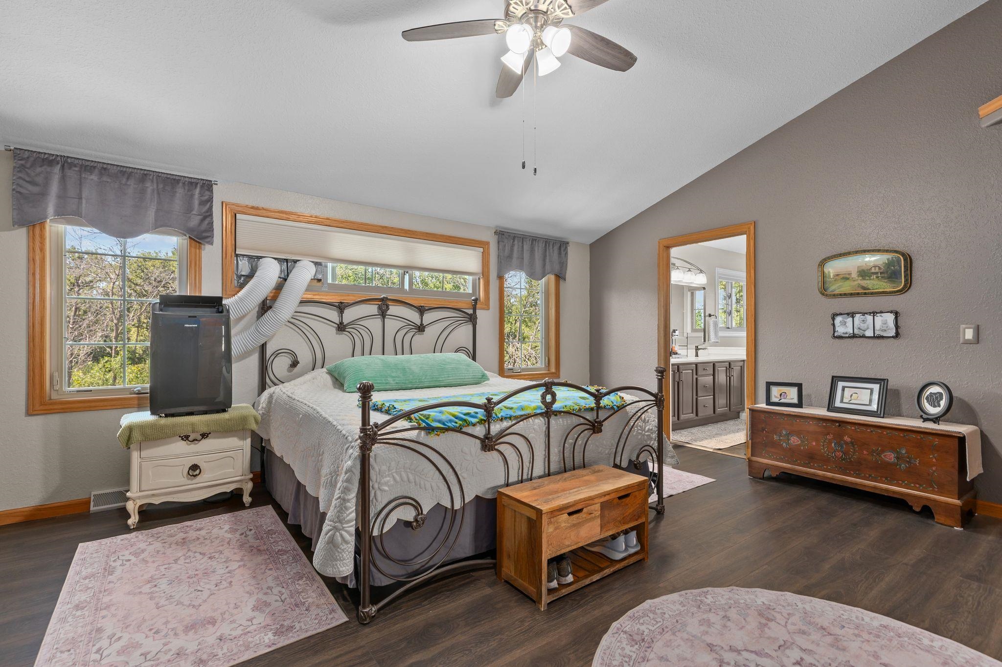 Property photo 37