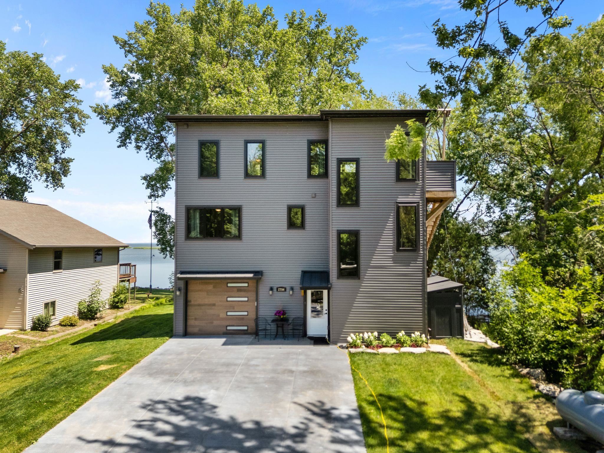 Property photo 77
