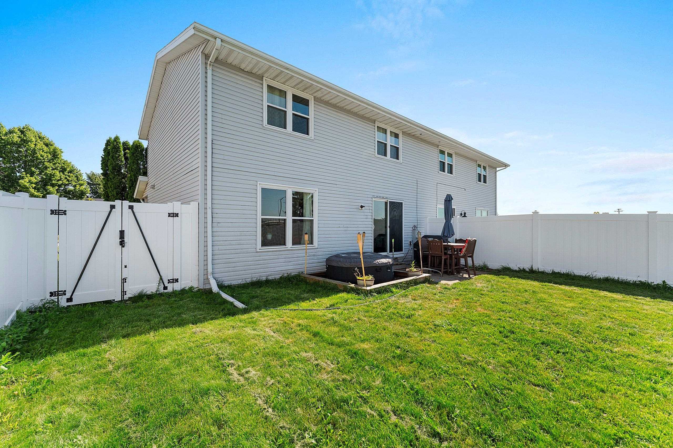 Property photo 11