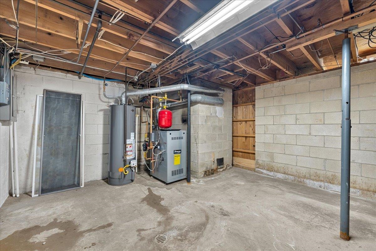 Property photo 35